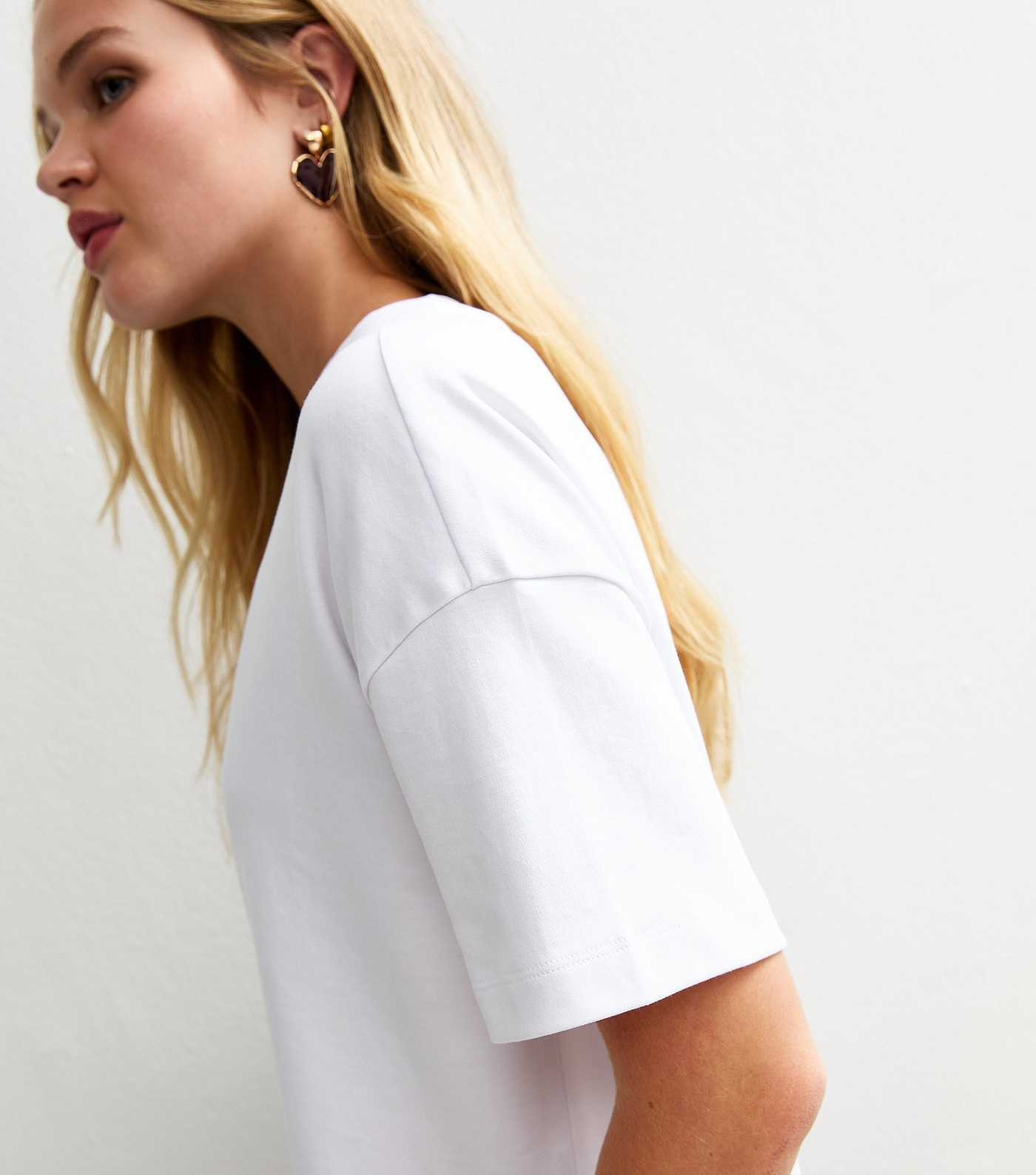 White Premium Heavyweight Cotton Boxy Fit T-Shirt | New Look | New Look (UK)