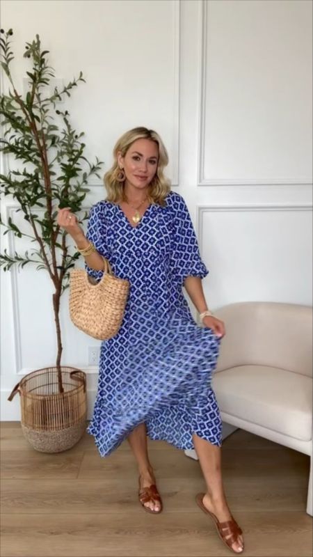 Amazon spring + summer / vacation dress! Wearing a small and runs tts. This dress is bump & postpartum friendly. It’s so flowy and comfy!

Spring outfit, summer outfit, sandals, vacation outfit 

#LTKworkwear #LTKstyletip #LTKSeasonal