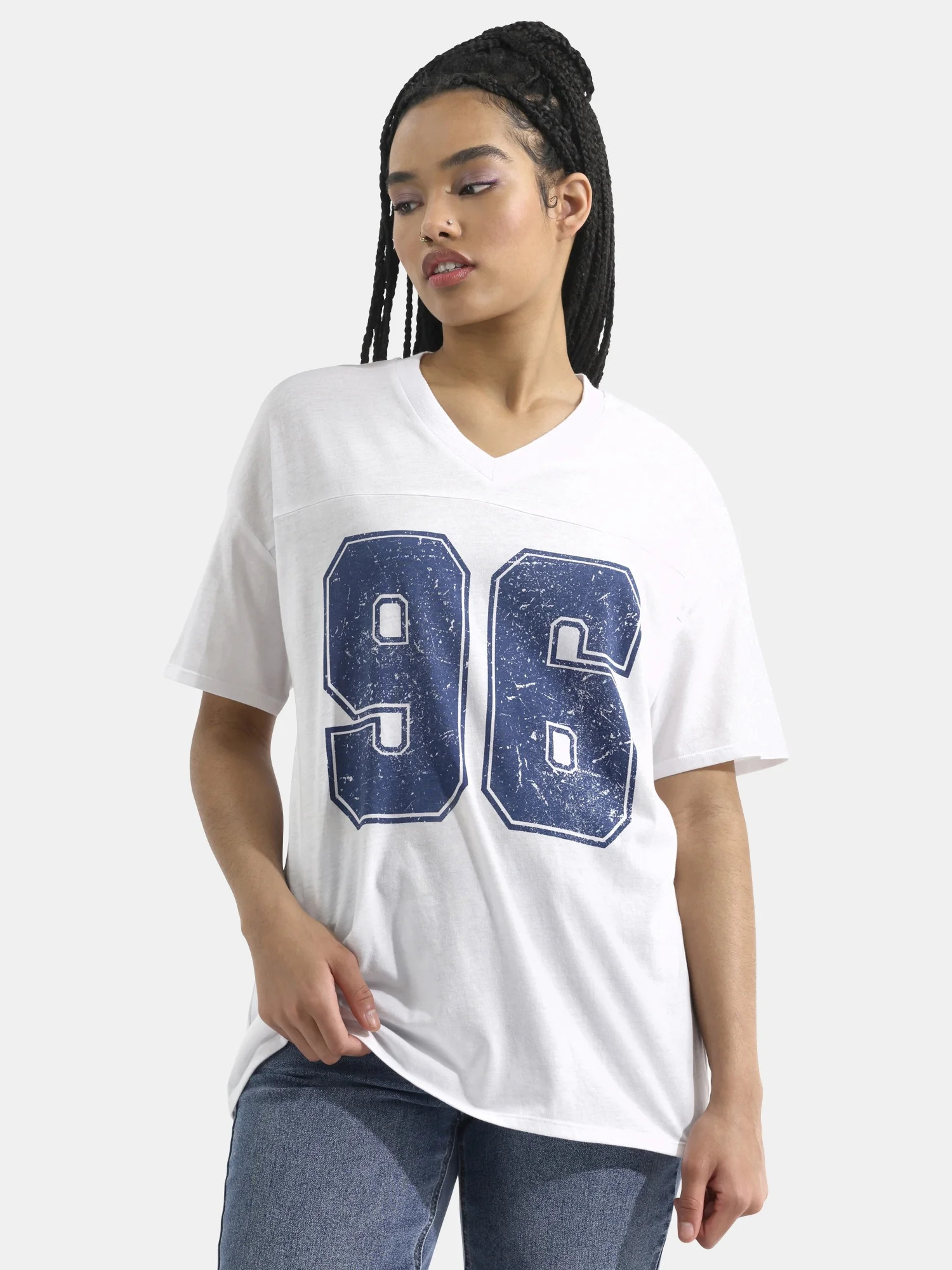 No Boundaries Oversized V Neck Graphic Tee with Short Sleeves, Women's | Walmart (US)