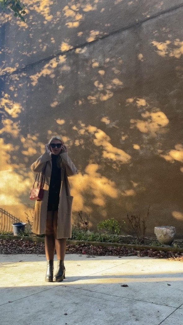 wouldn’t you think I’m prancing around NYC in this outfit, instead of walking down the streets of Baltimore for a coffee? 