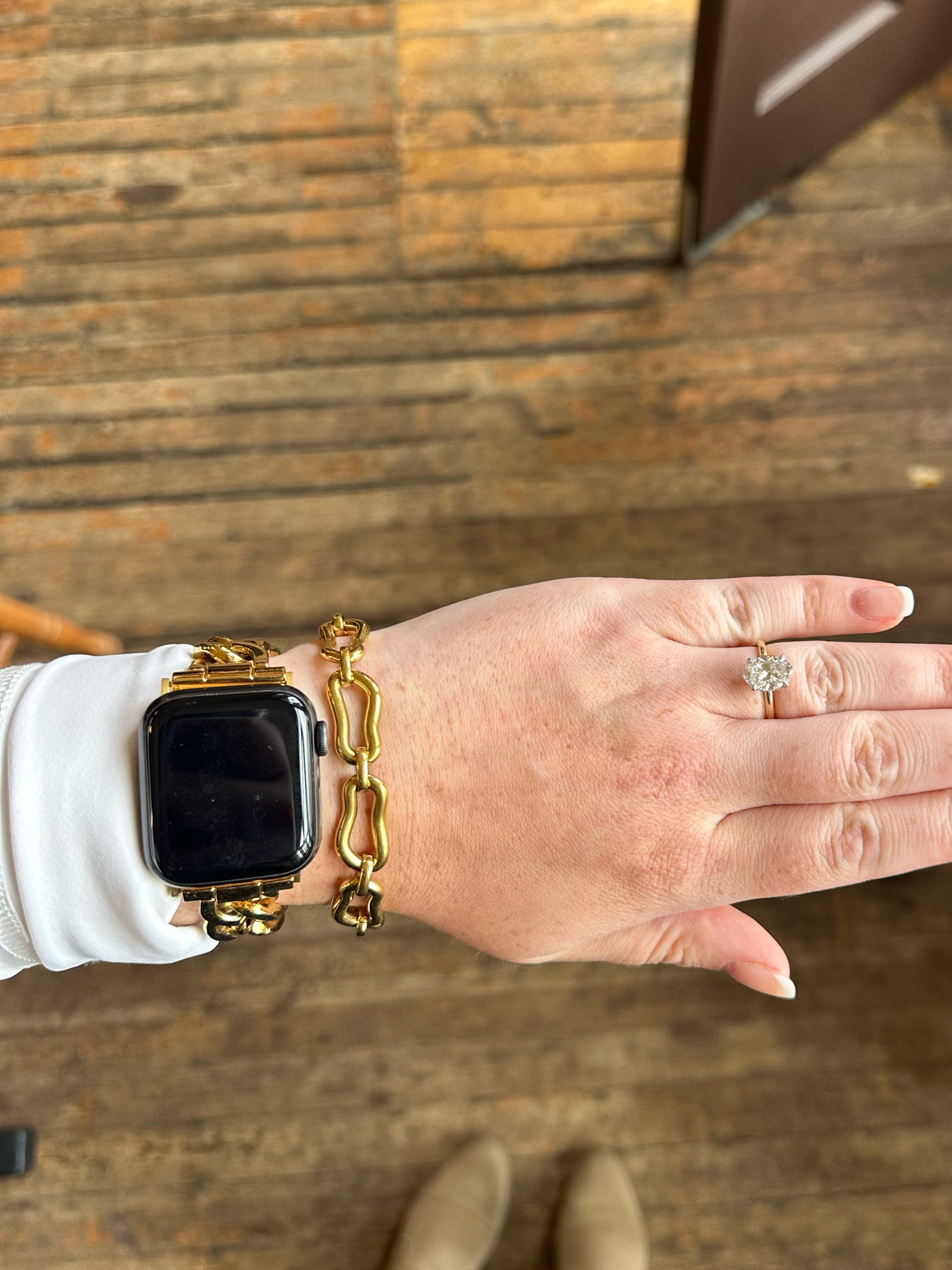 abbott lyon bracelet, gold bracelet, molten link bracelet 

#LTKFindsUnder100 #LTKStyleTip