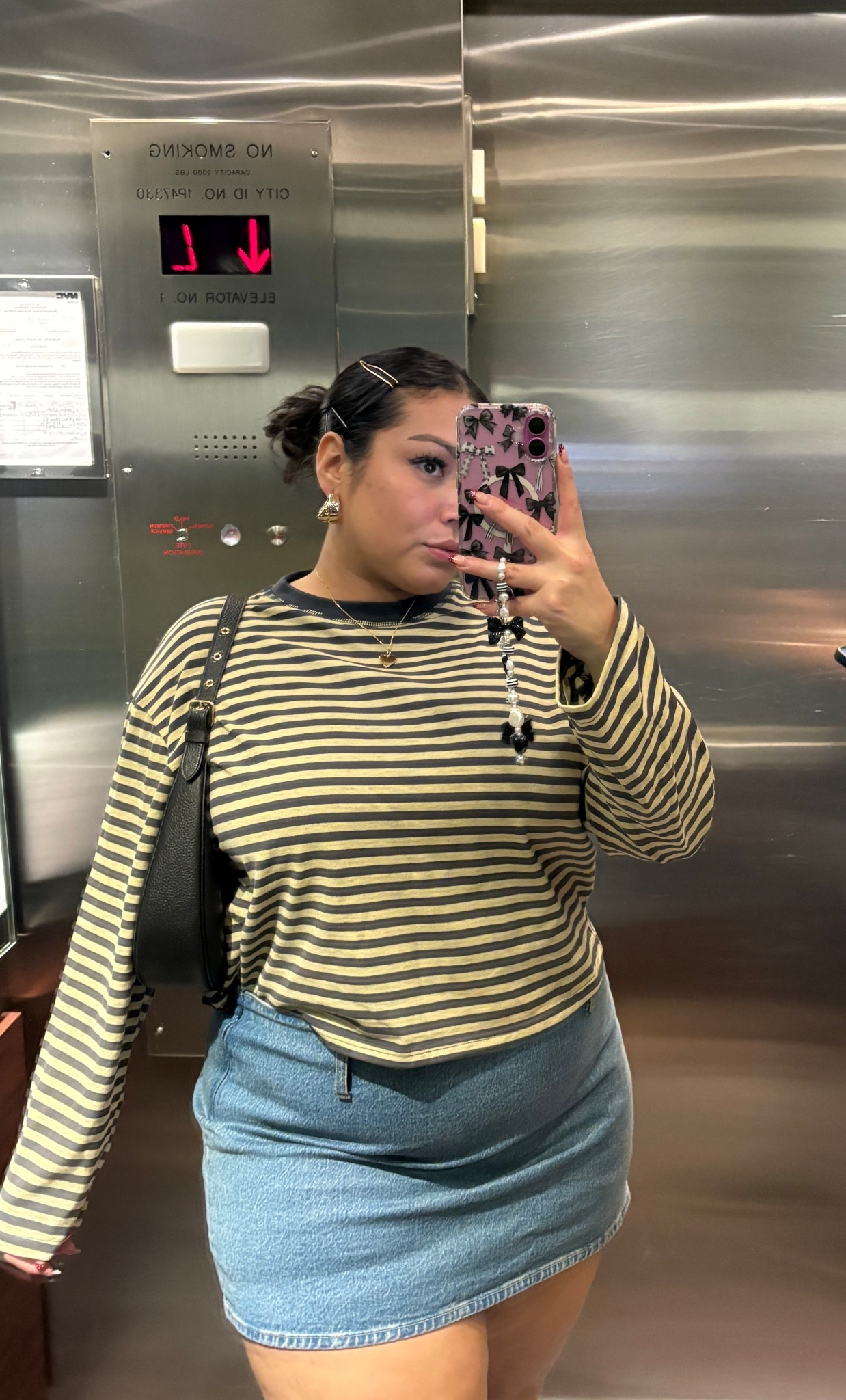 Fall outfit idea🫶🏼 size 34 skirt ,large top