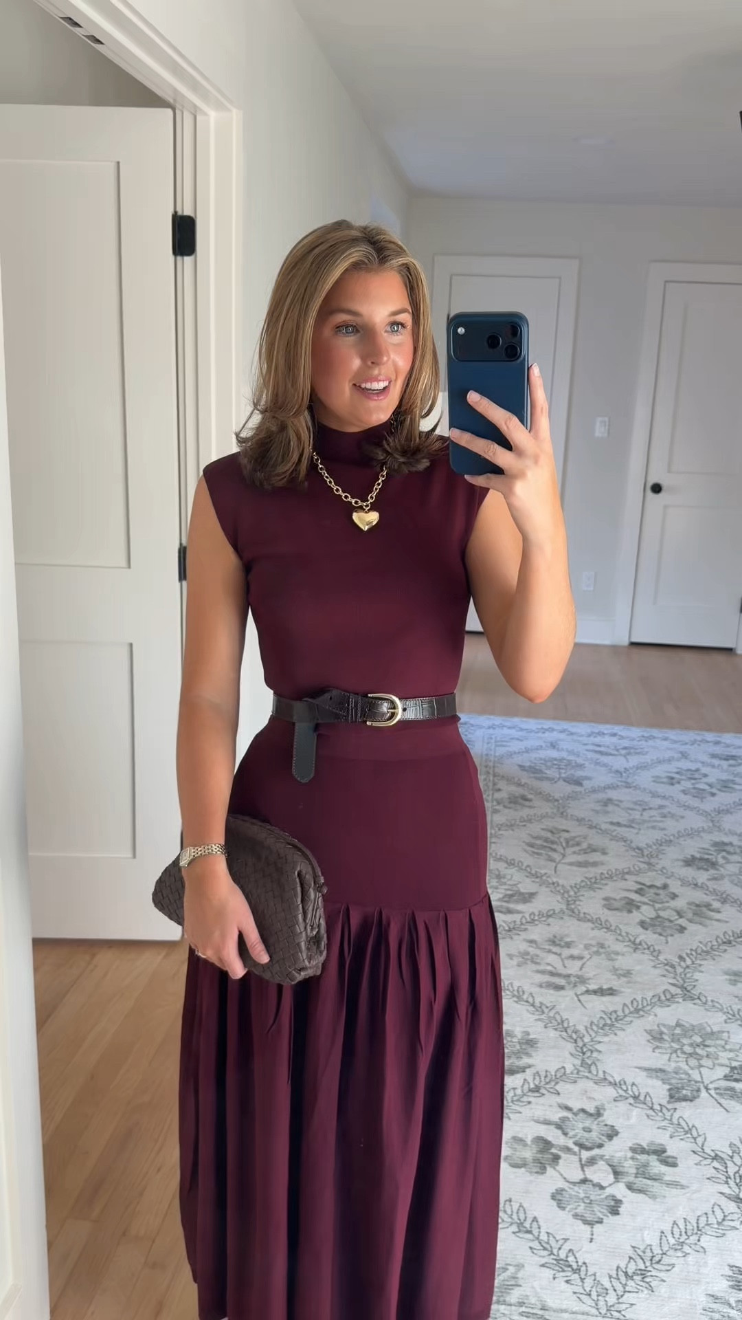 Fall outfit idea from Commense! Wearing a S