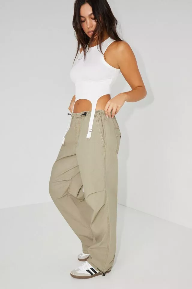 Brianna Bubble Pant Beige  Cargo pants women outfit, Tall girl