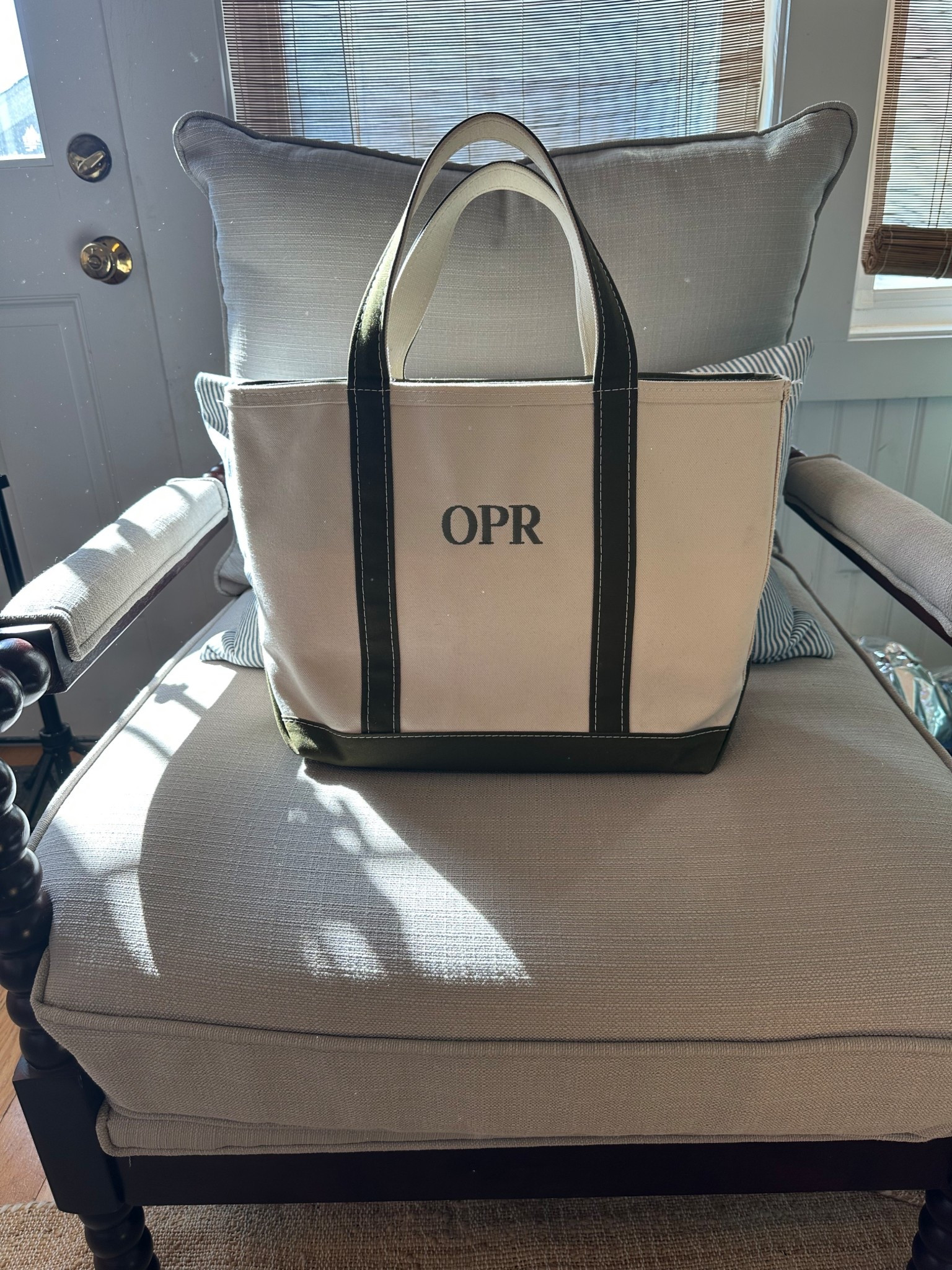 The bag you need! 

#LTKGiftGuide #LTKFindsUnder50