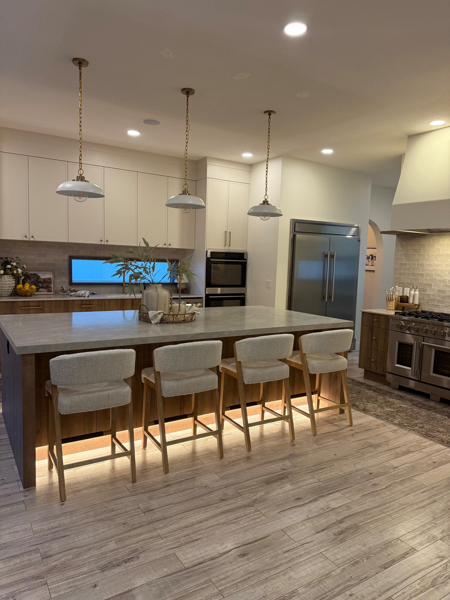 Highly requested links 🤍

#homedecor
#newkitchen
#lighting
#homereno 