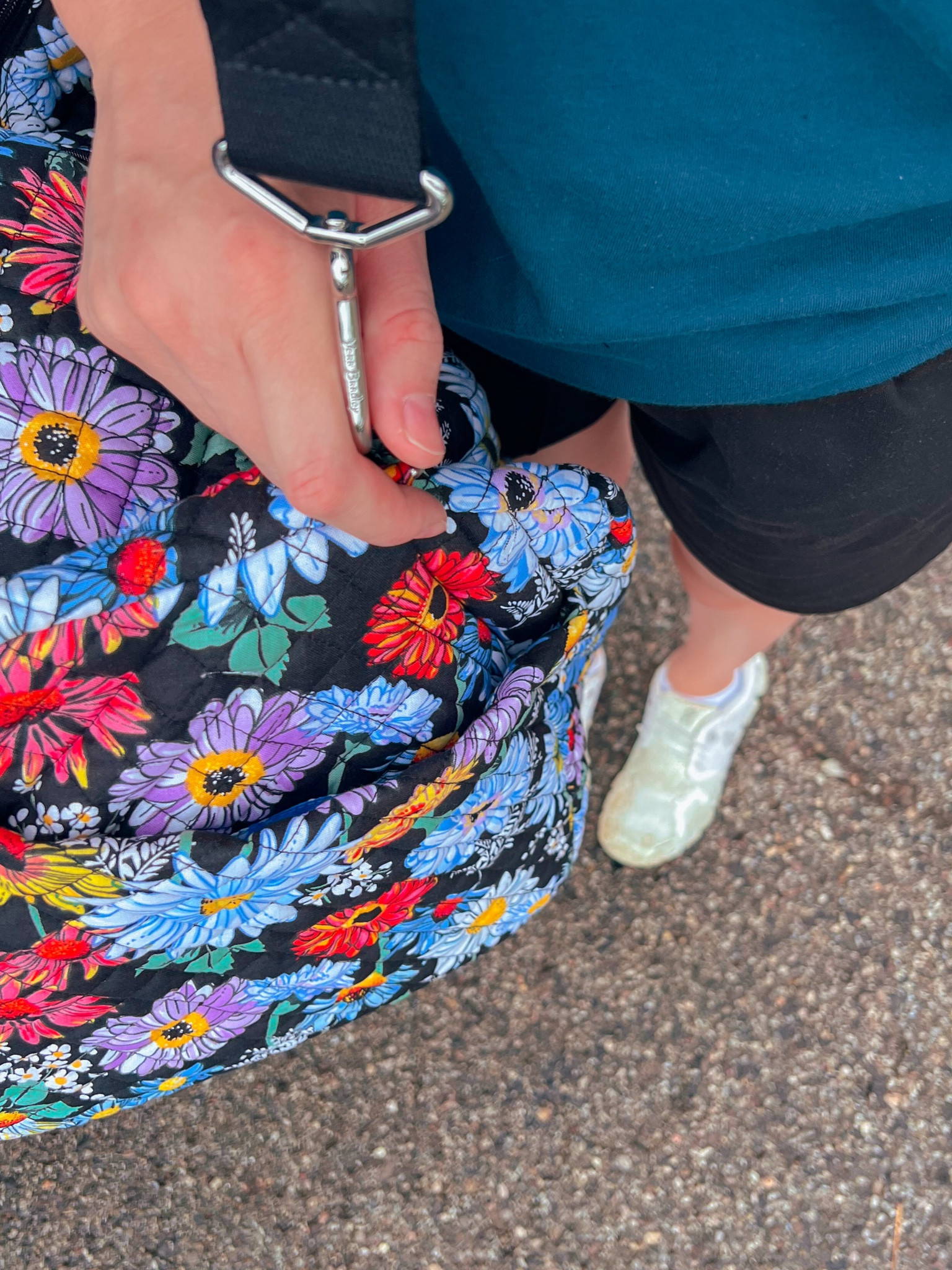 Vacation, vacation bag, vacation outfit, bag, travel bag, duffel bag, Vera Bradley, travel gear, baby must have, toddler must have, baby shower gift