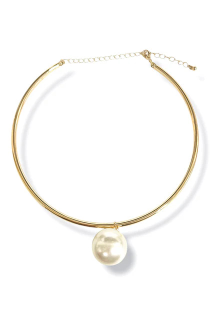 Keeping You In Mind Pearl Drop Necklace | The Willow Tree