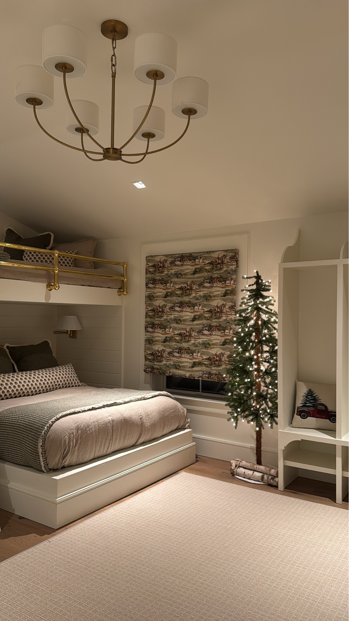 Cozy Christmas home decor finds
Country western decor 

@wayfair #wayfair #wayfairpartner #vintage #home #laurabeverlin 



#LTKSaleAlert #LTKHoliday #LTKHome