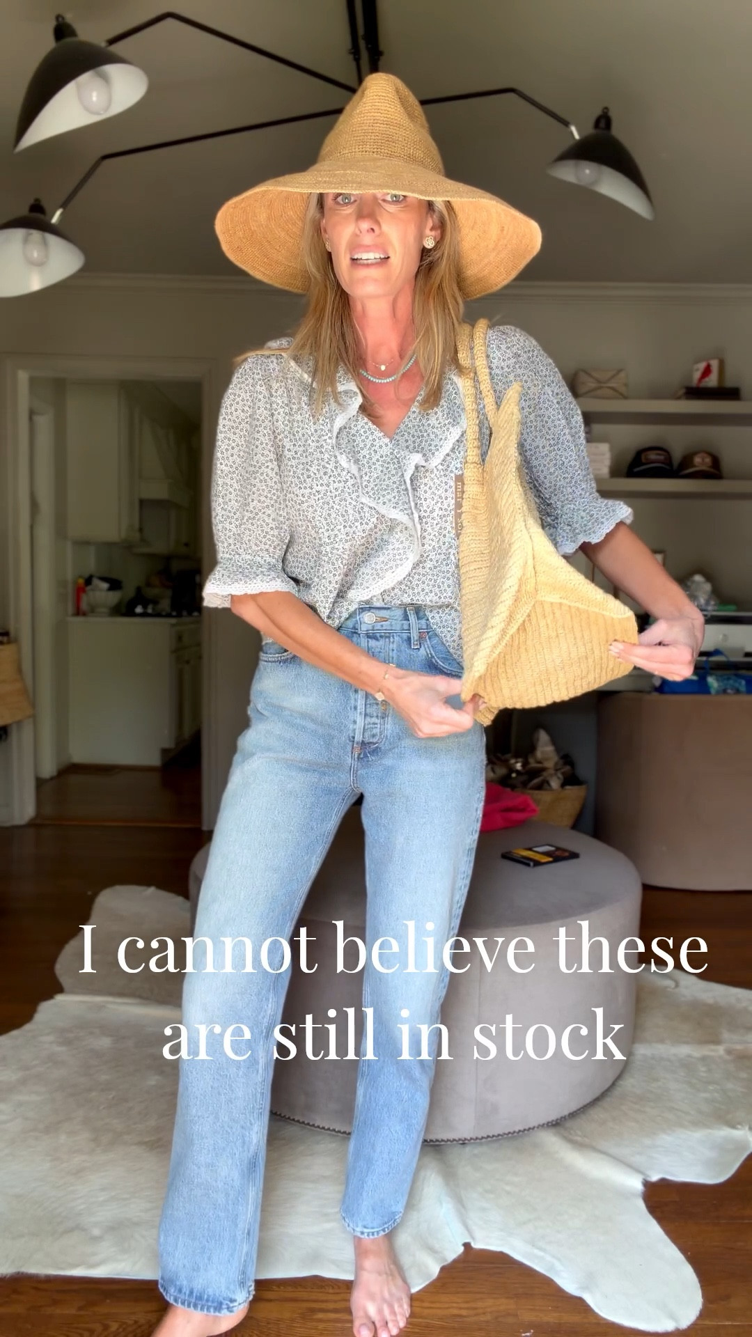 The best hat you can buy on sale and fully stocked! Also the bag!! Just what I have been looking for. 