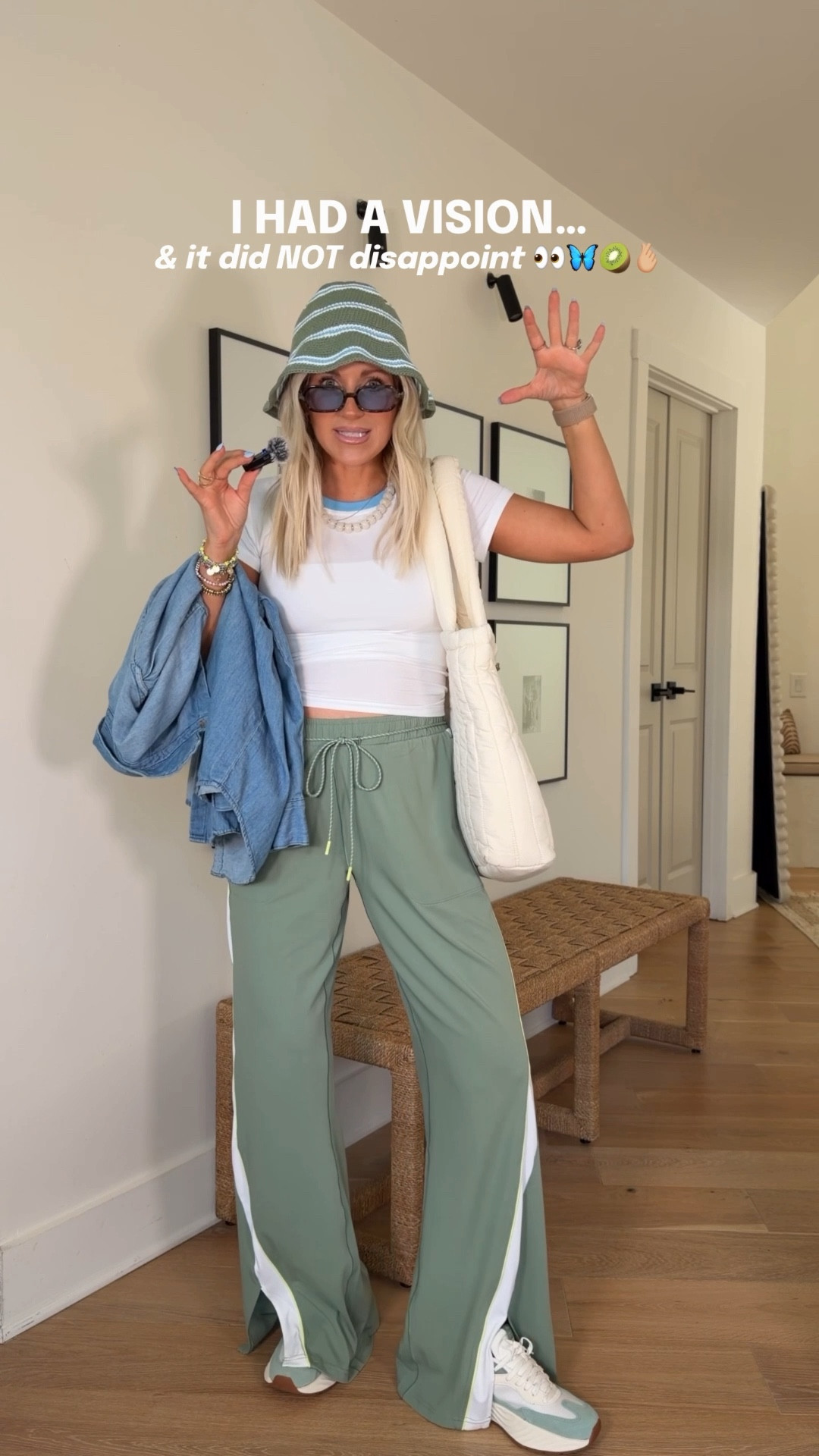 Wearing smalls in the tee and pants! Love seeing an outfit idea come to life 🦋🥝  use LTKAERIE20 to save an additional 20% off this weekend! 

#LTKootd #LTKmomlife #LTKxAerie