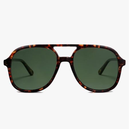 Raceday sunnies 😎 

Amazon sunglasses Amazon aviators 