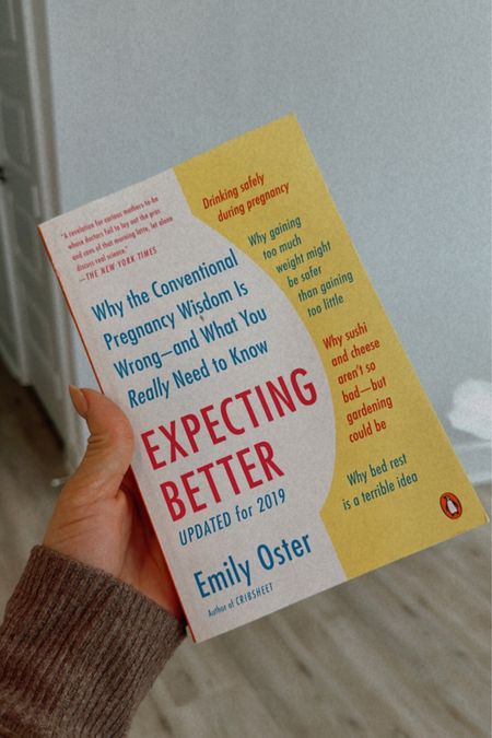 The most helpful pregnancy read for those wanting to conceive or currently pregnant. Linking all my pregnancy and motherhood book recommendations here! 