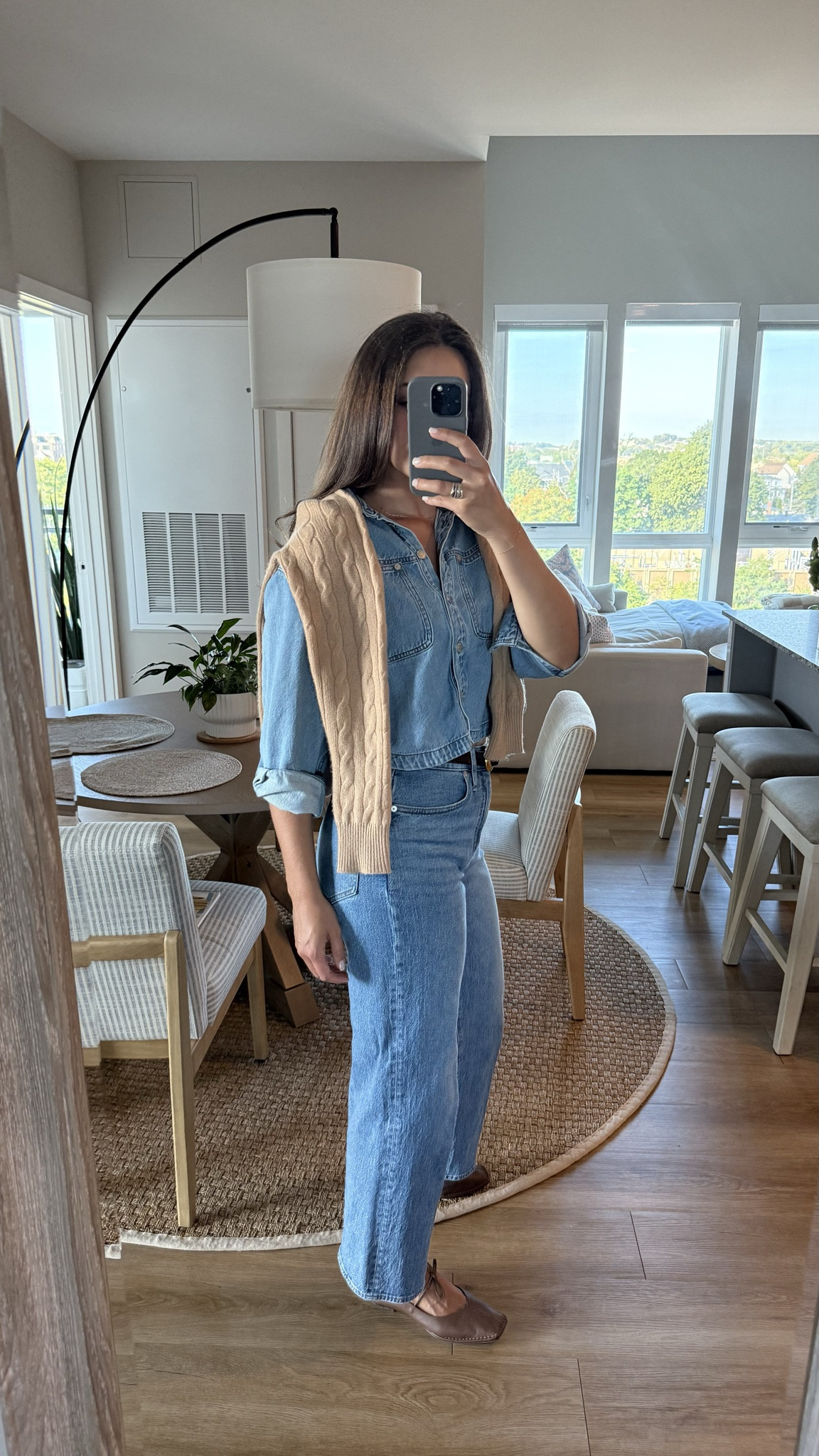 Denim blues for the office 

#LTKWorkwear #LTKSeasonal #LTKStyleTip