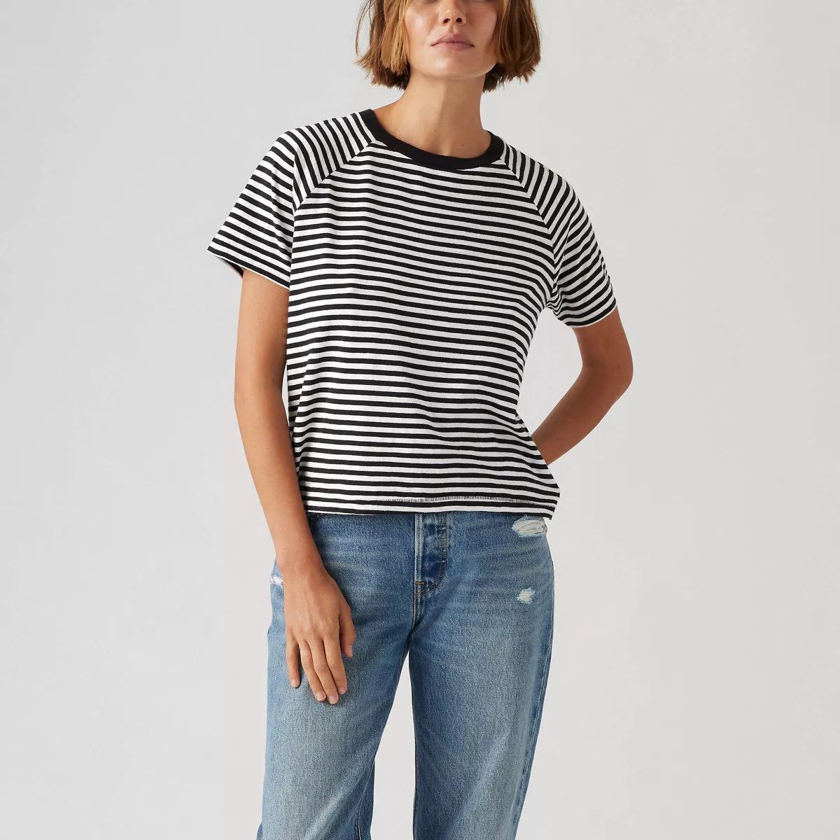 Levi's® Women's Short Sleeve Game Day T-Shirt | Target