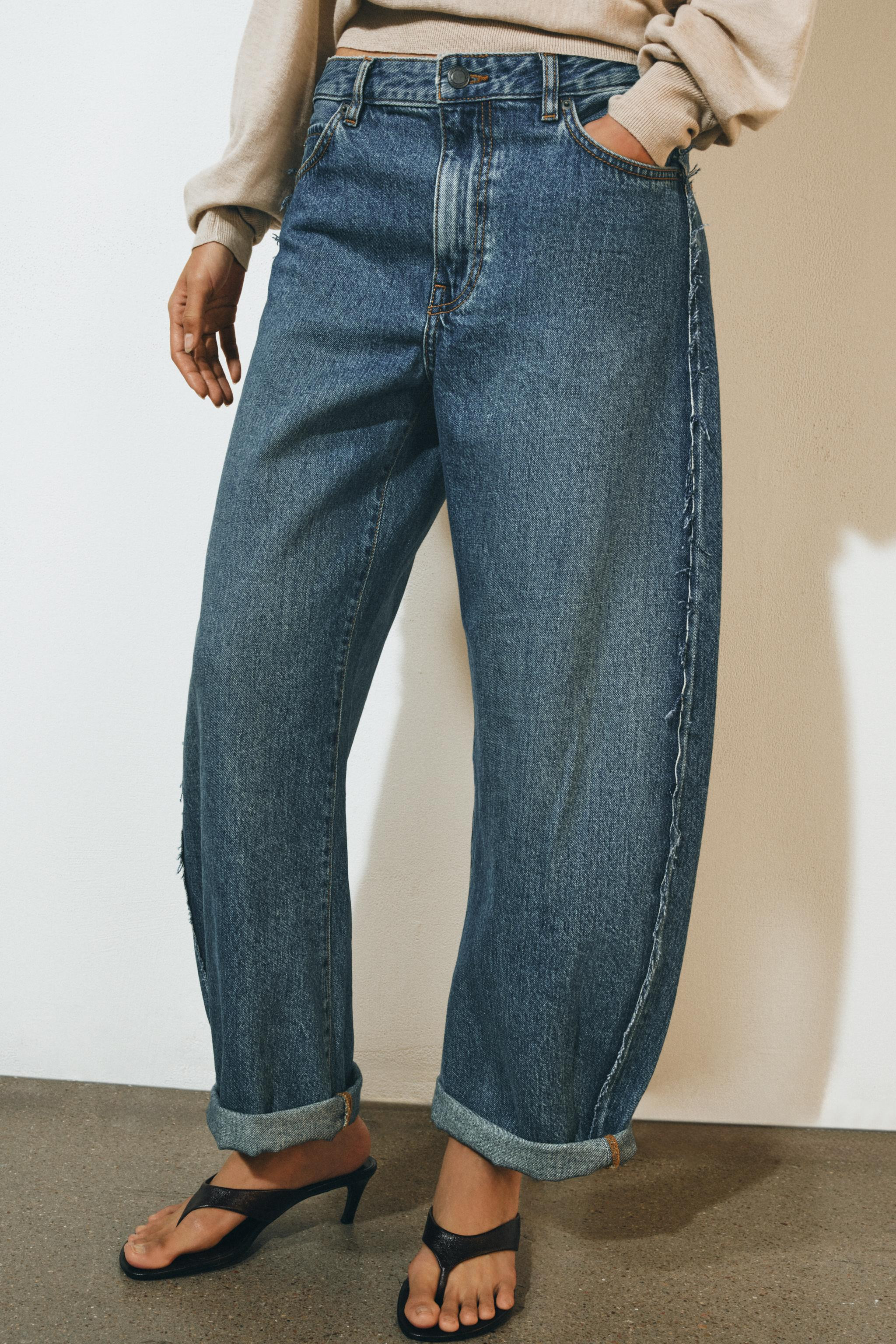 MID RISE - BALLOON LEG - FULL LENGTHZARA WOMAN COLLECTIONMid-rise jeans with belt loops. Five poc... | Zara US