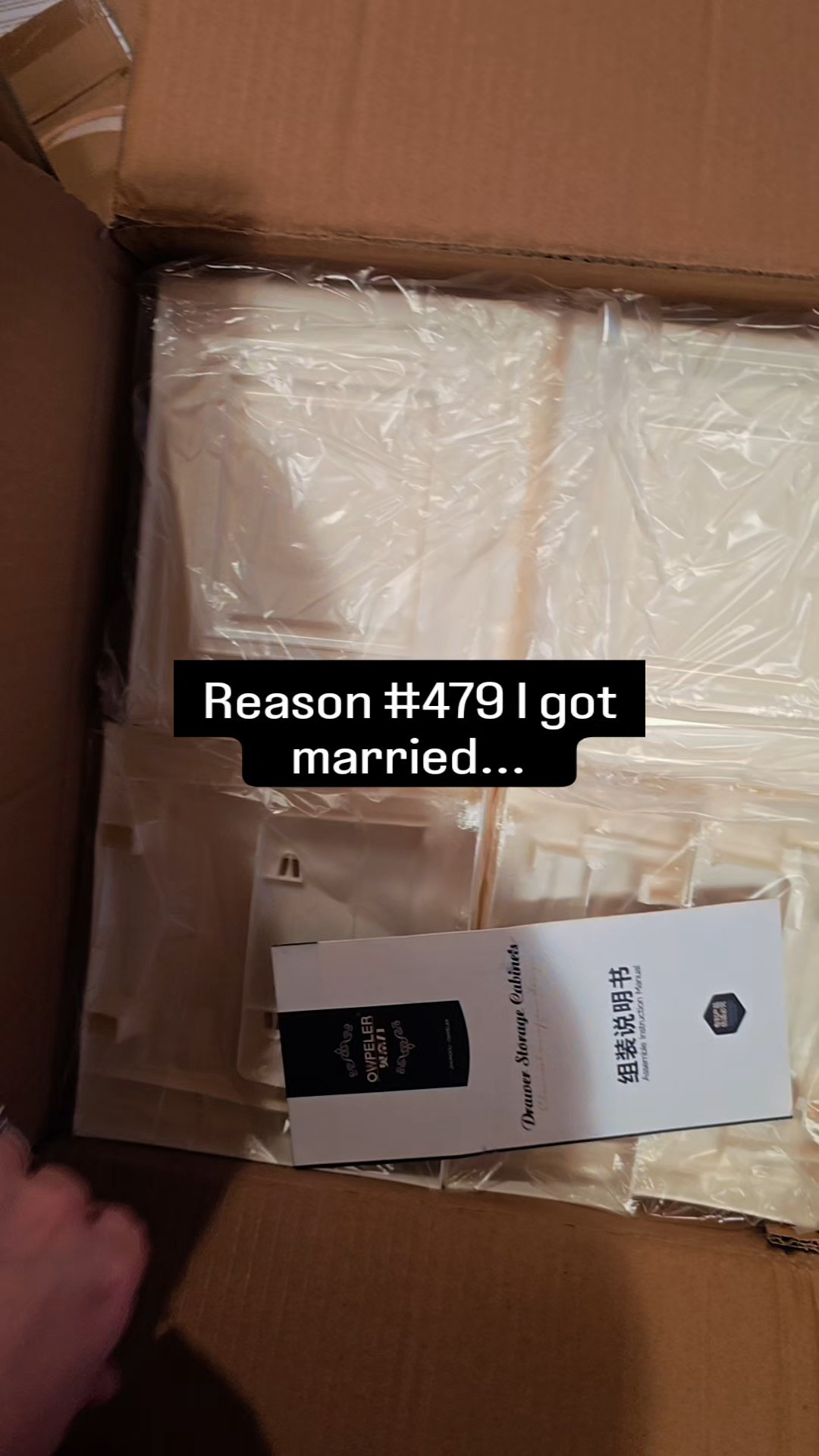 I come from the my exam grade got better the more I drank... college generation. ... #millenialsa little Chinese in the instructions isnt going to stop me today. I have things to organize! #kentuckynectar #marriedlife #livinglargeinlilly #moving

#LTKdayinmylife #LTKmomlife #LTKHome