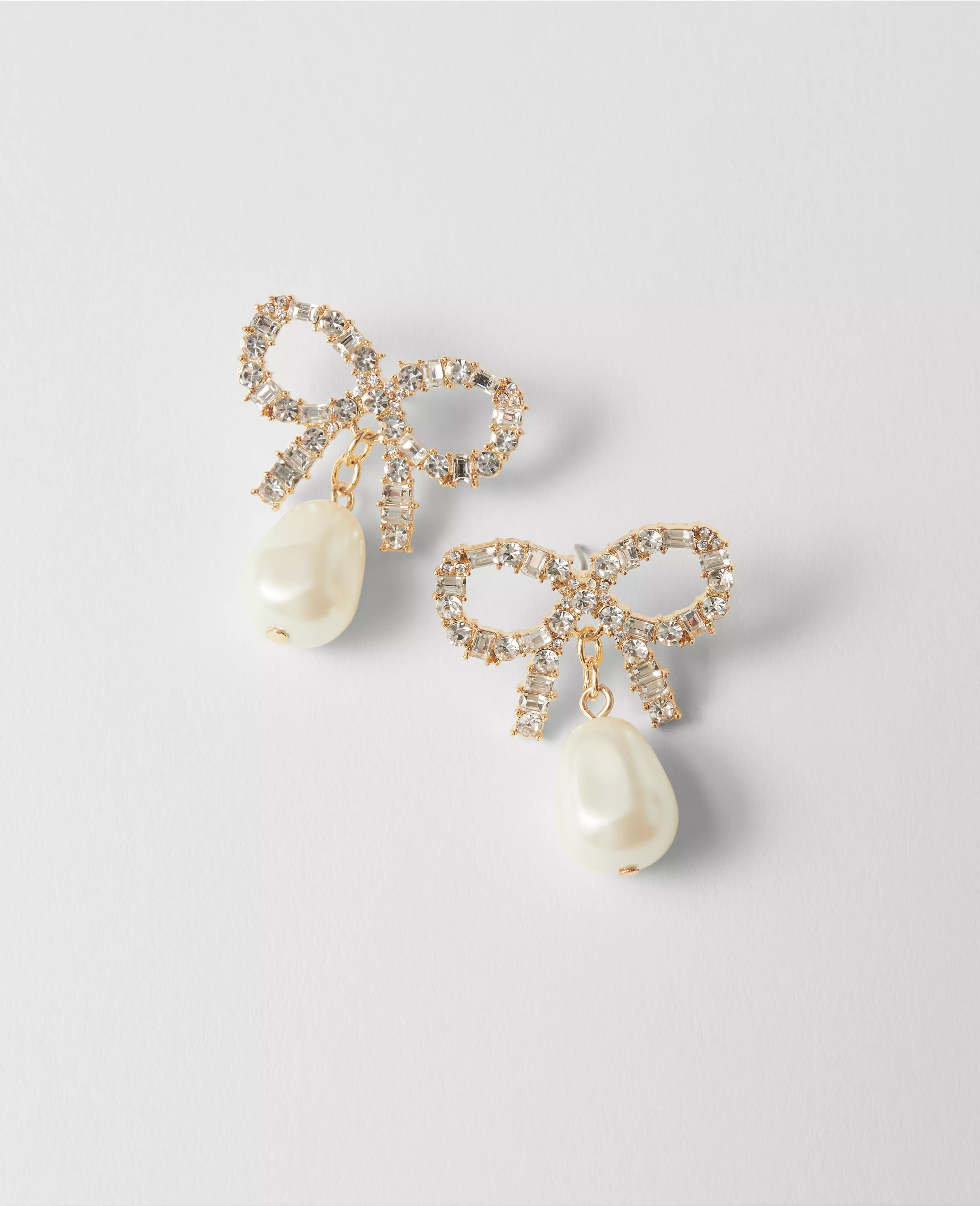 Bow Pearlized Drop Earrings | Ann Taylor (US)