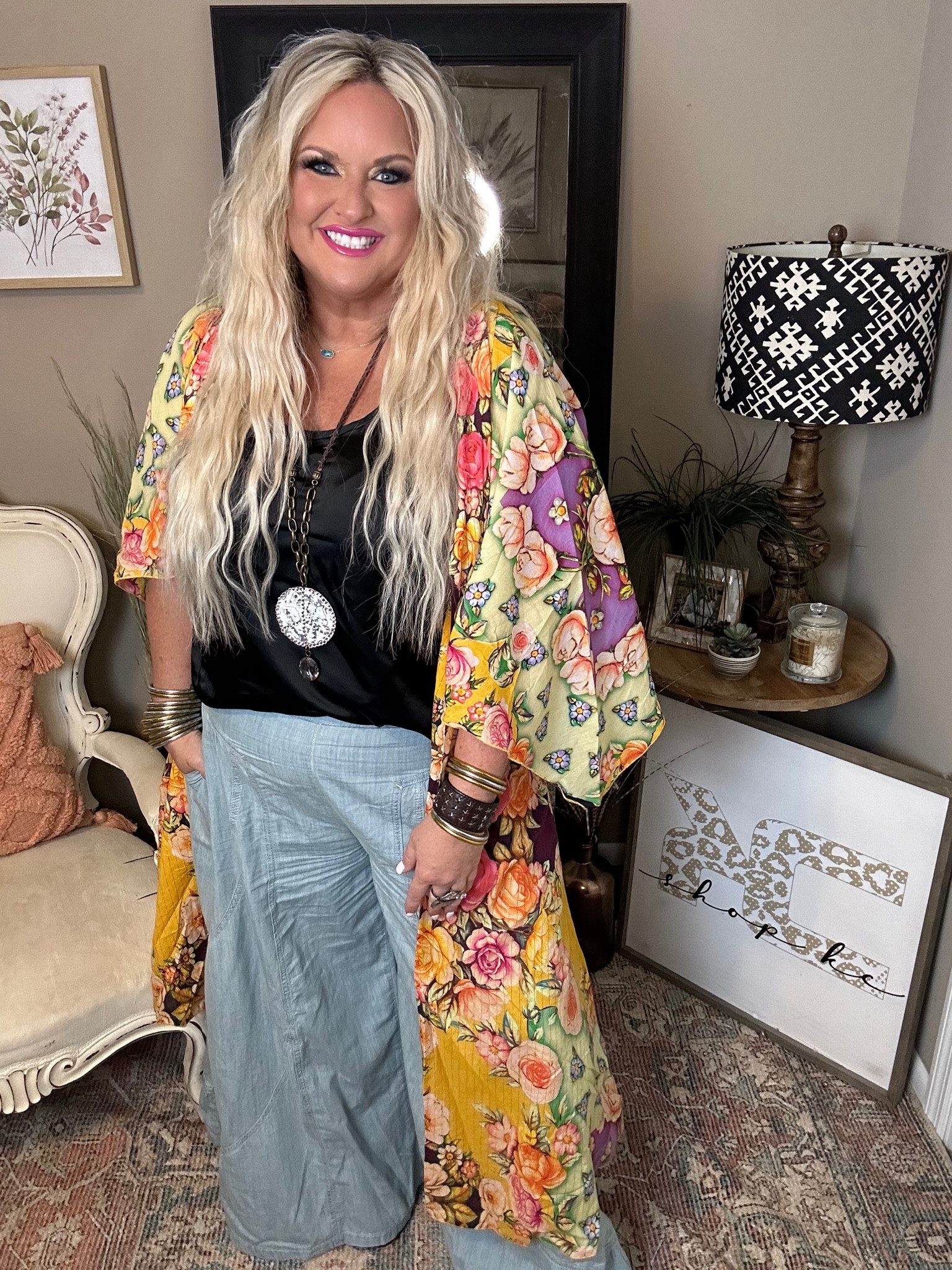 Rainy day edgy boho vibes 
Kimono: shop KC 

#LTKStyleTip