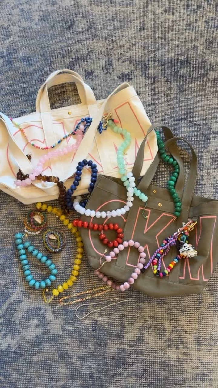 25% OFF SITEWIDE and 20% OFF CUSTOM orders at Baublebar!!
This monogrammed tote was the bag of the season and I absolutely love mine. ￼ Perfect time to think about Easter, gifts or and bracelet for yourself! Also, our favorite beaded necklaces & bracelet stacks are 25% off!!


#LTKSpringSale #LTKSaleAlert #LTKdayinmylife

#LTKSpringSale #LTKBeauty #LTKSaleAlert