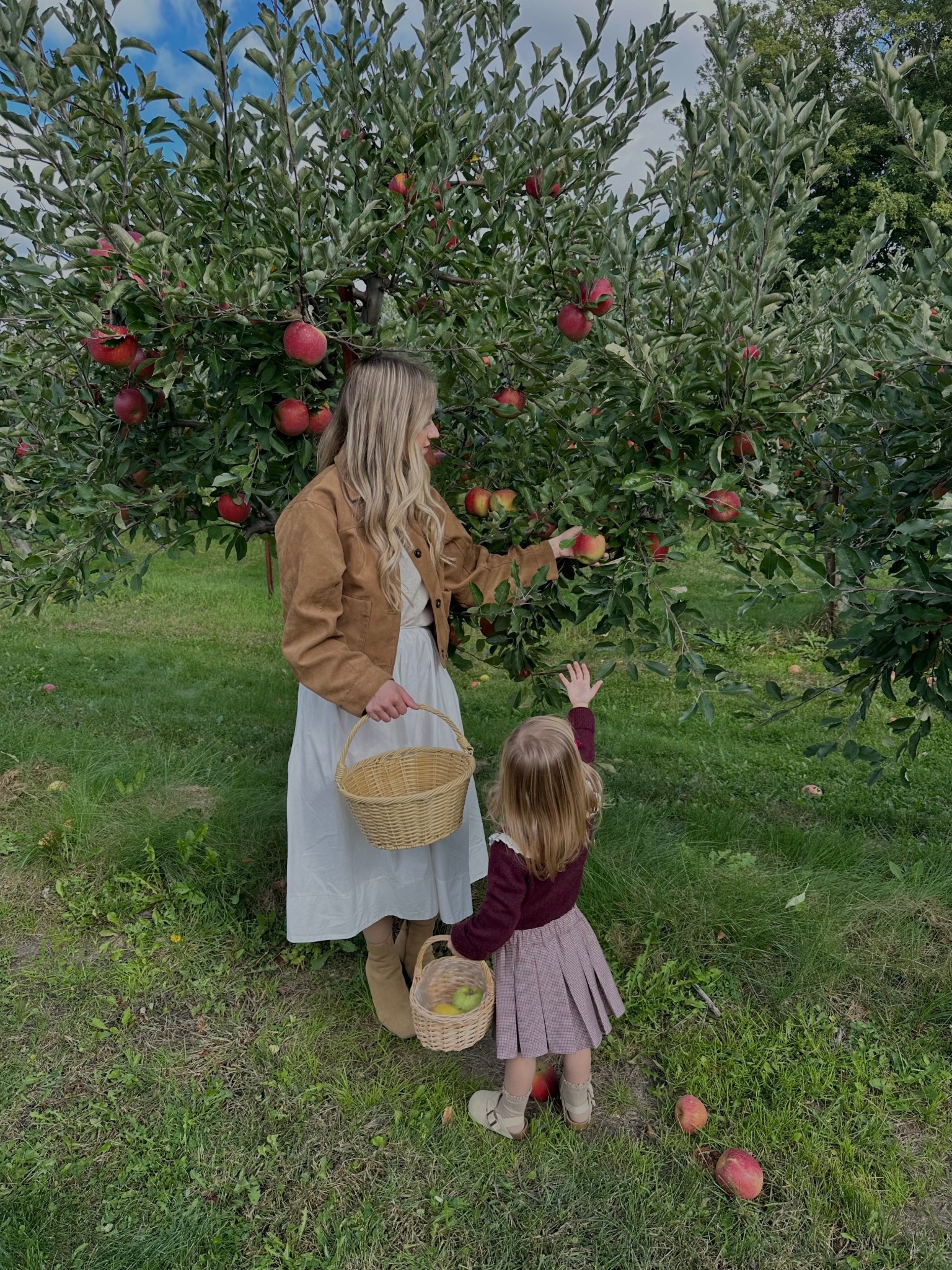 Fall outfits fall fashion Zara toddler fashion 


#LTKFindsUnder50 #LTKKids #LTKFamily