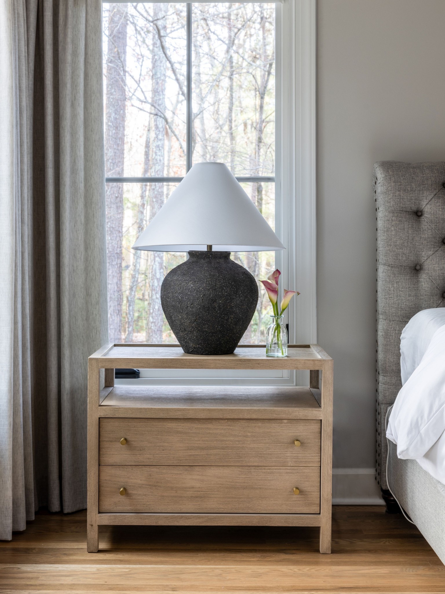 Contemporary bedroom, nightstand and table lamp 

#LTKHome
