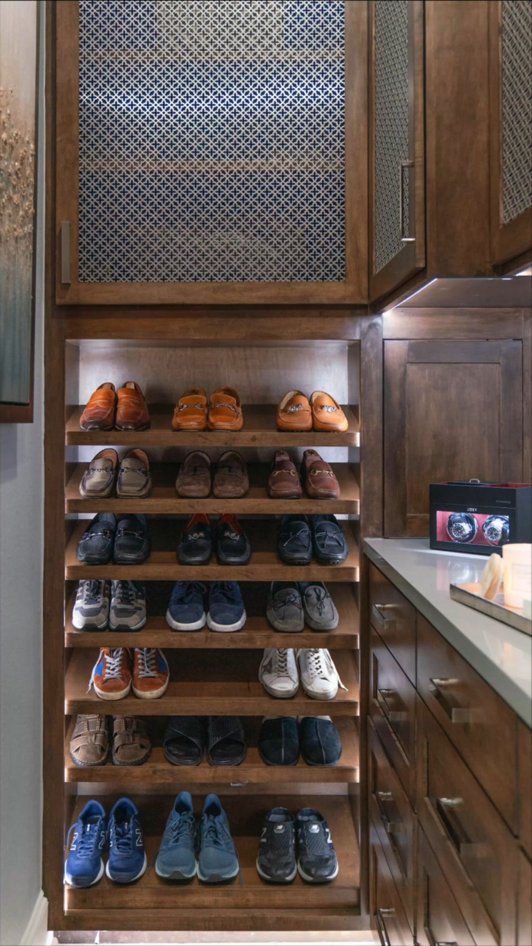 Look inside to see how I organize my husband’s closet + my favorite cool finds that make perfect gifts for him. 🎁
#giftsforhim #closetorganization #giftideasforhim  #homeessentials



#LTKFamily #LTKGiftGuide #LTKMens