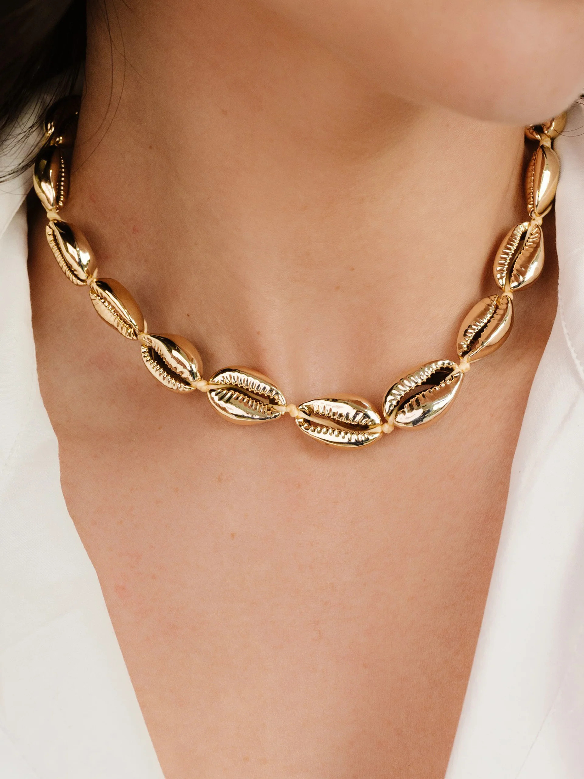 Ettika Jewelry | 18kt Gold Plated Cowrie Shell Necklace | Ettika