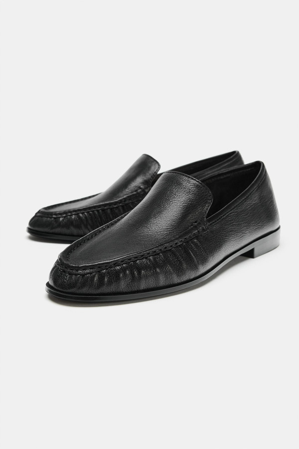 Mocassins en cuir froncé