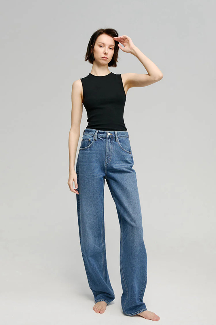 Hey Joanie's Moon Curve Dark Wash Jeans | Petite Jeans | Etela Petite