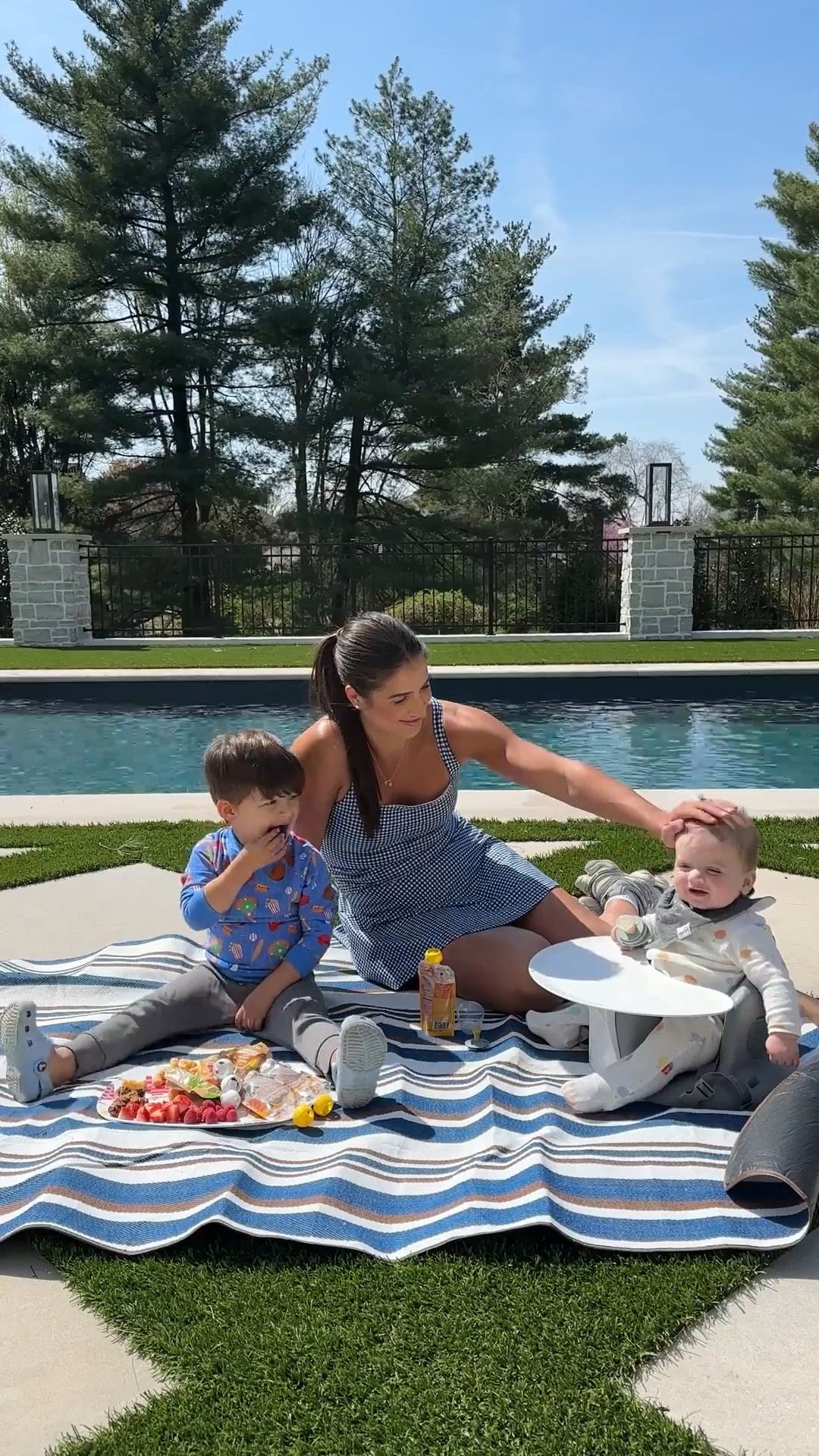 My abercrombie dress is on sale!! Use code: AFSUMMER to save extra!

Family picnic, tennis dress, activewear dress, picnic blanket, high chair, Abercrombie dress, abercrombie workout dress, gingham dress, Memorial Day weekend sale, Grace White, a Southern Drawl 

#LTKSeasonal #LTKActive #LTKSaleAlert