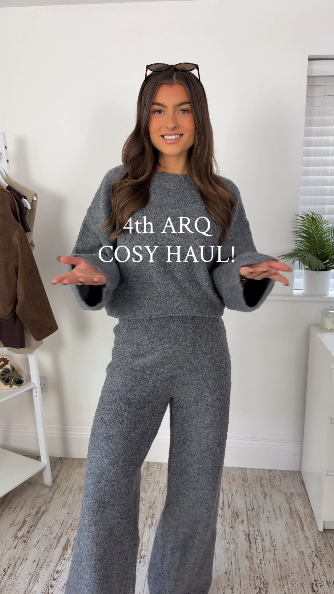 ad. @4tharq I’ve never felt so put-together in a fleece before!!! 
Discount code: LTK10 ❤️

I keep saying it but fleeces are going to be big this A/W and these ‘Alix’ ones take the lead for me! 😍 So happy to get my hands on them before they sell out!! They have the dreamiest sets too, I’ll be living in this grey one for the foreseeable 🐻 

#LTKautumn #LTKstyletip #LTKwinter