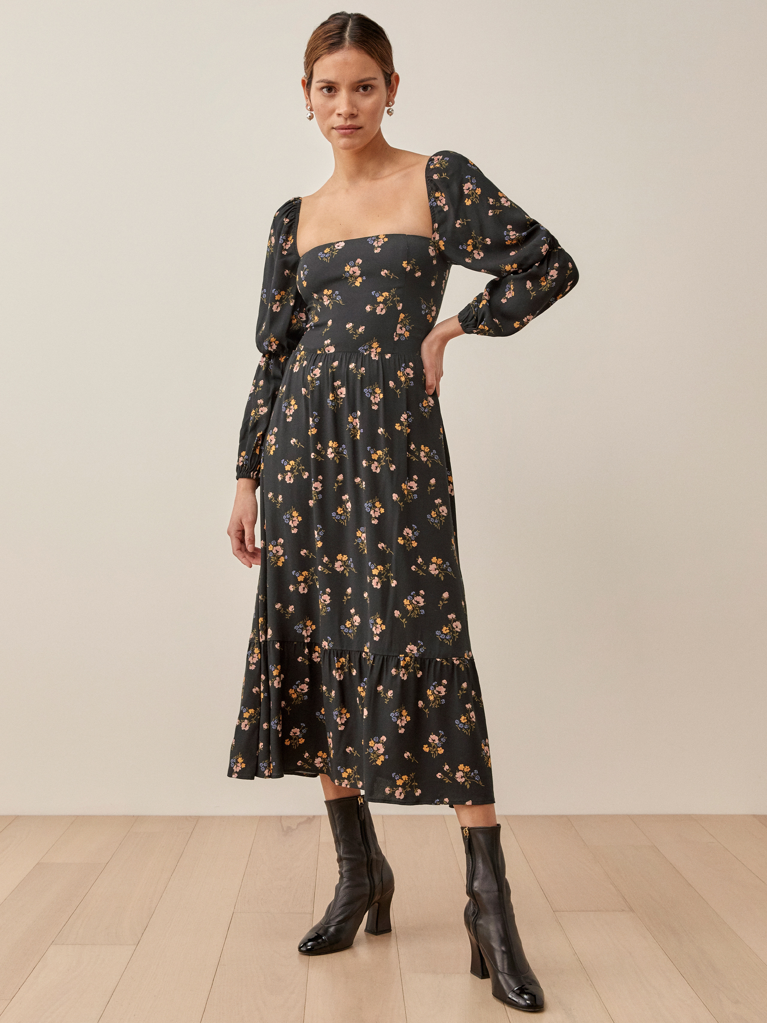 Mica Dress | Reformation (Global)