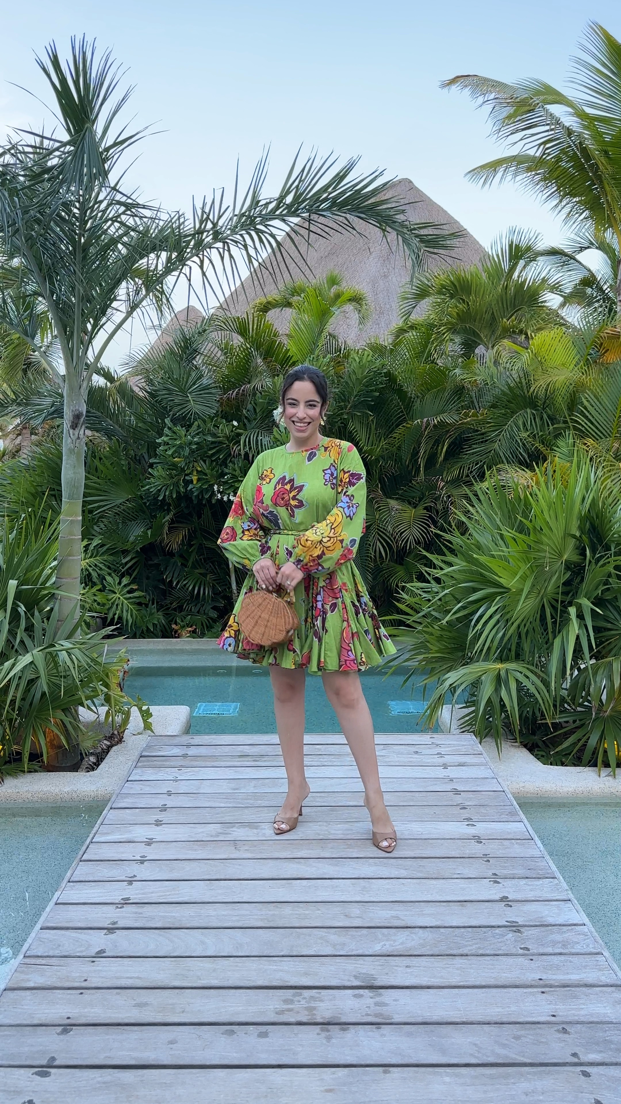 Perfect summer dress! So flattering and comes in so many beautiful prints



#LTKtravel #LTKwedding #LTKstyletip