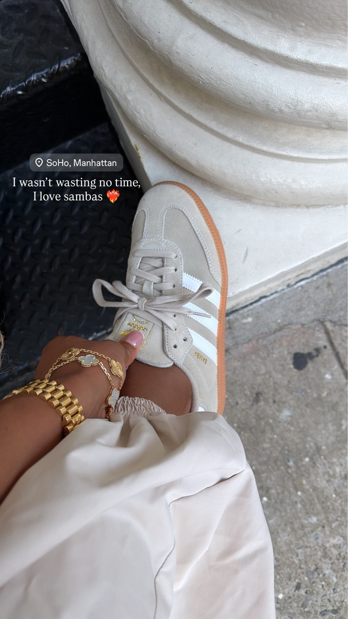 These sambas are sooooo cute for your fall looks besties! Pair with a beige top, pair of jeans, gold accessories and you are so good to go!

#LTKgrwm #LTKdayinmylife #LTKActive

#LTKdayinmylife #LTKgrwm #LTKActive