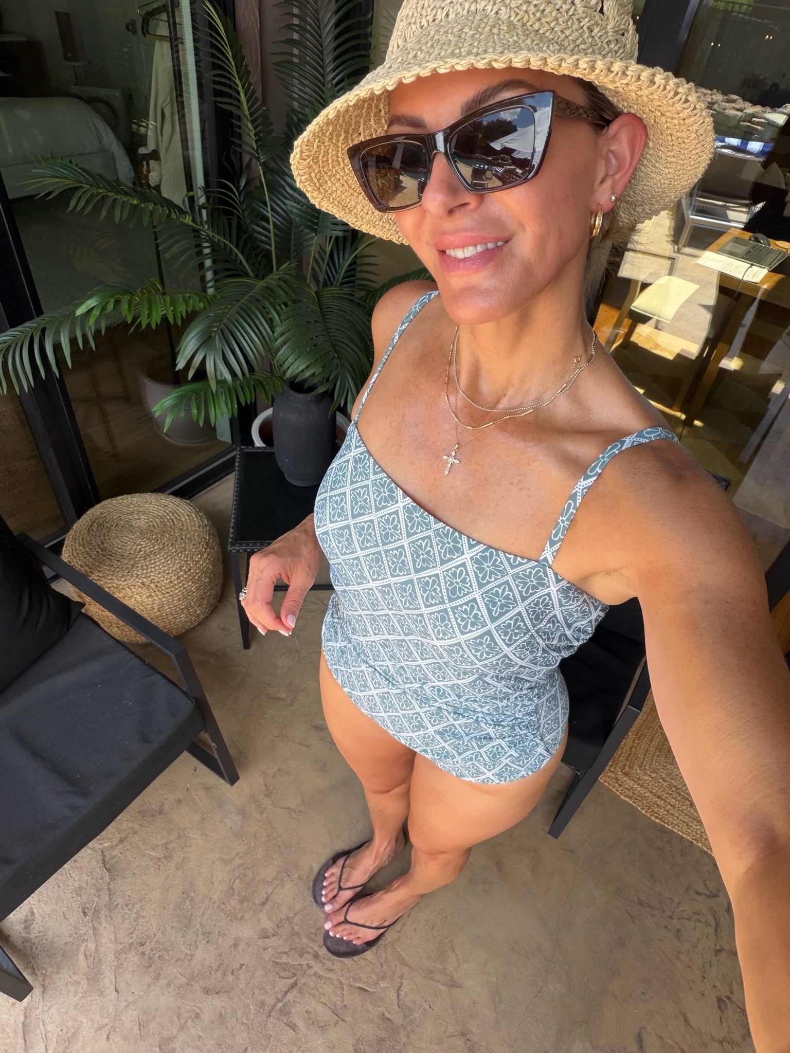 This suit is so flattering I love the fit. The back is so fun. Great coverage. Tummy control. Available in other prints!