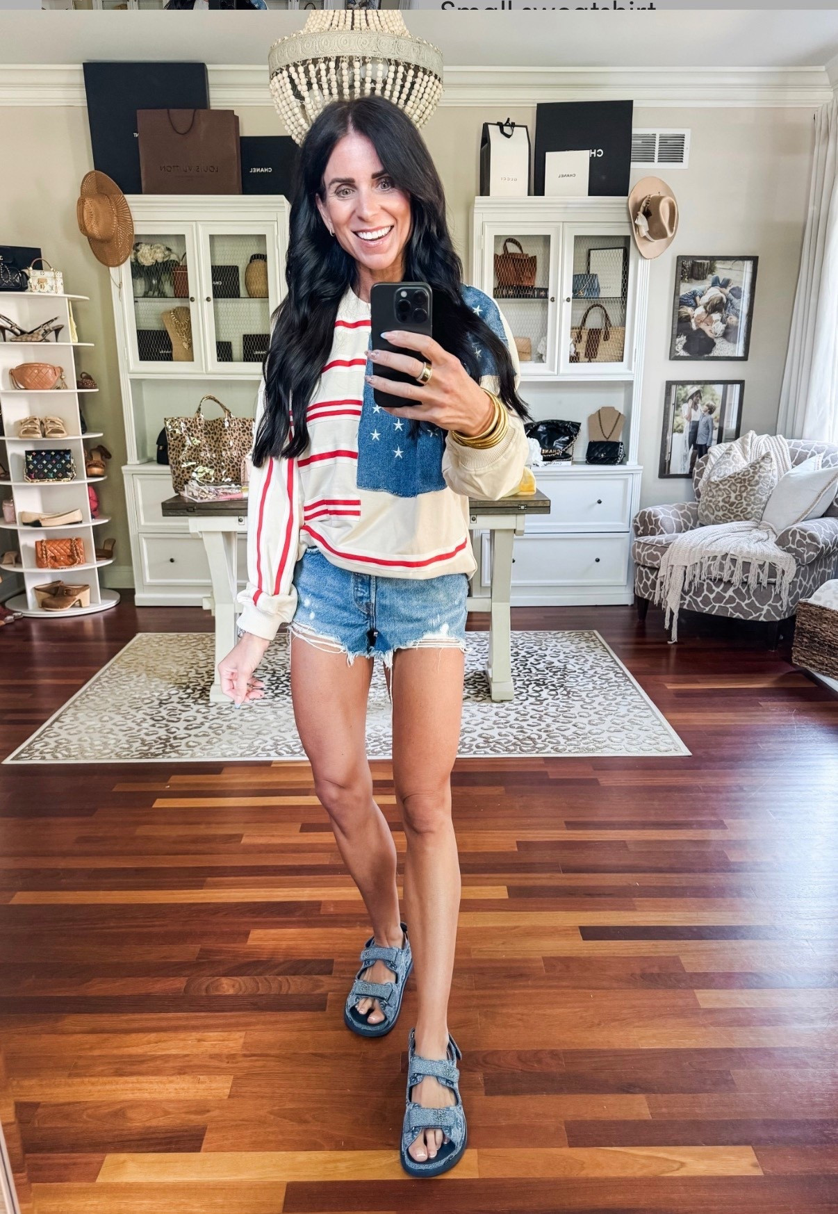 There is a new version but love this sweatshirt!

#LTKFindsUnder50 #LTKSeasonal #LTKootd