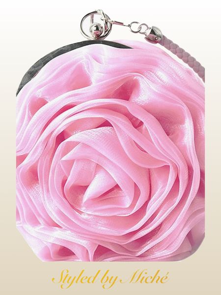 Rosette Handbag anyone? 

#pink #bag #rosettes 

#LTKitbag #LTKfindsunder100 #LTKfindsunder50