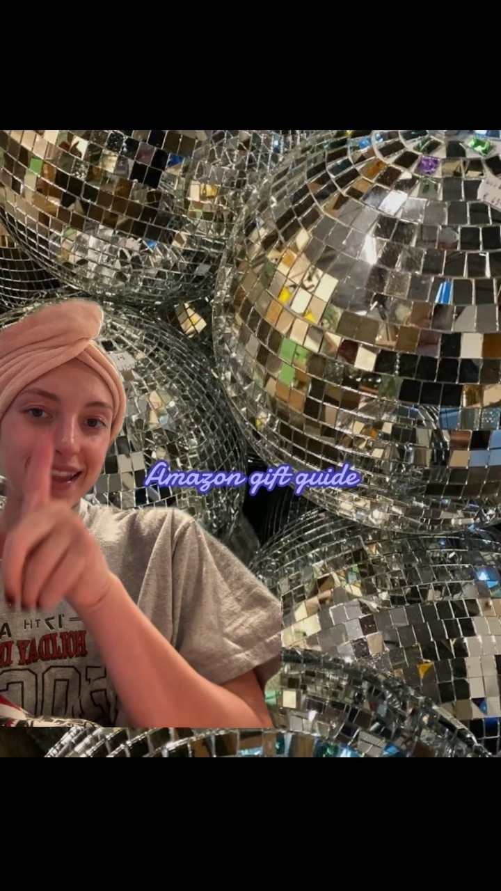 My first Amazon gift guide of the season!!! Beauty gifts, Wellness gifts, fashion, and hobbies!!! Fulfill yourself and others in every category! 