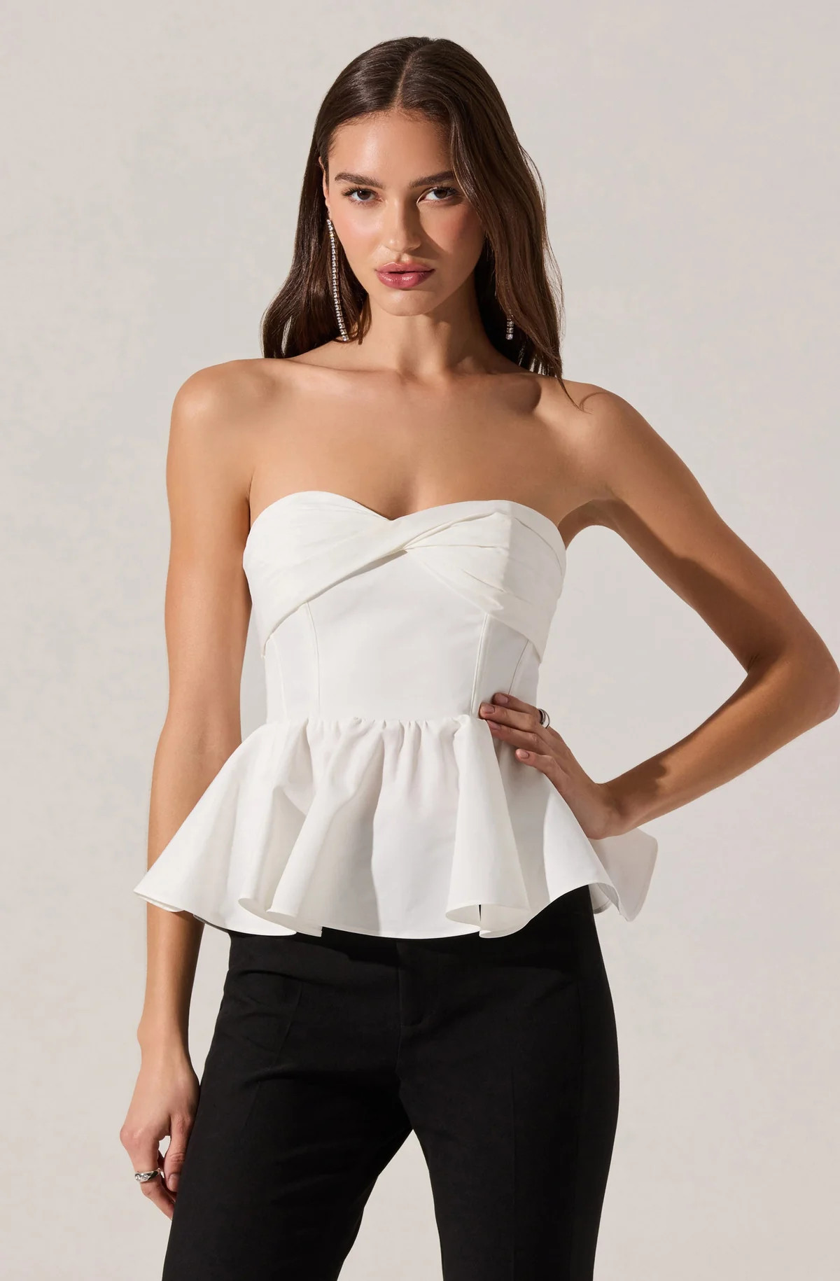 Melia Strapless Pleated Peplum Top - White / XS | ASTR The Label (US)