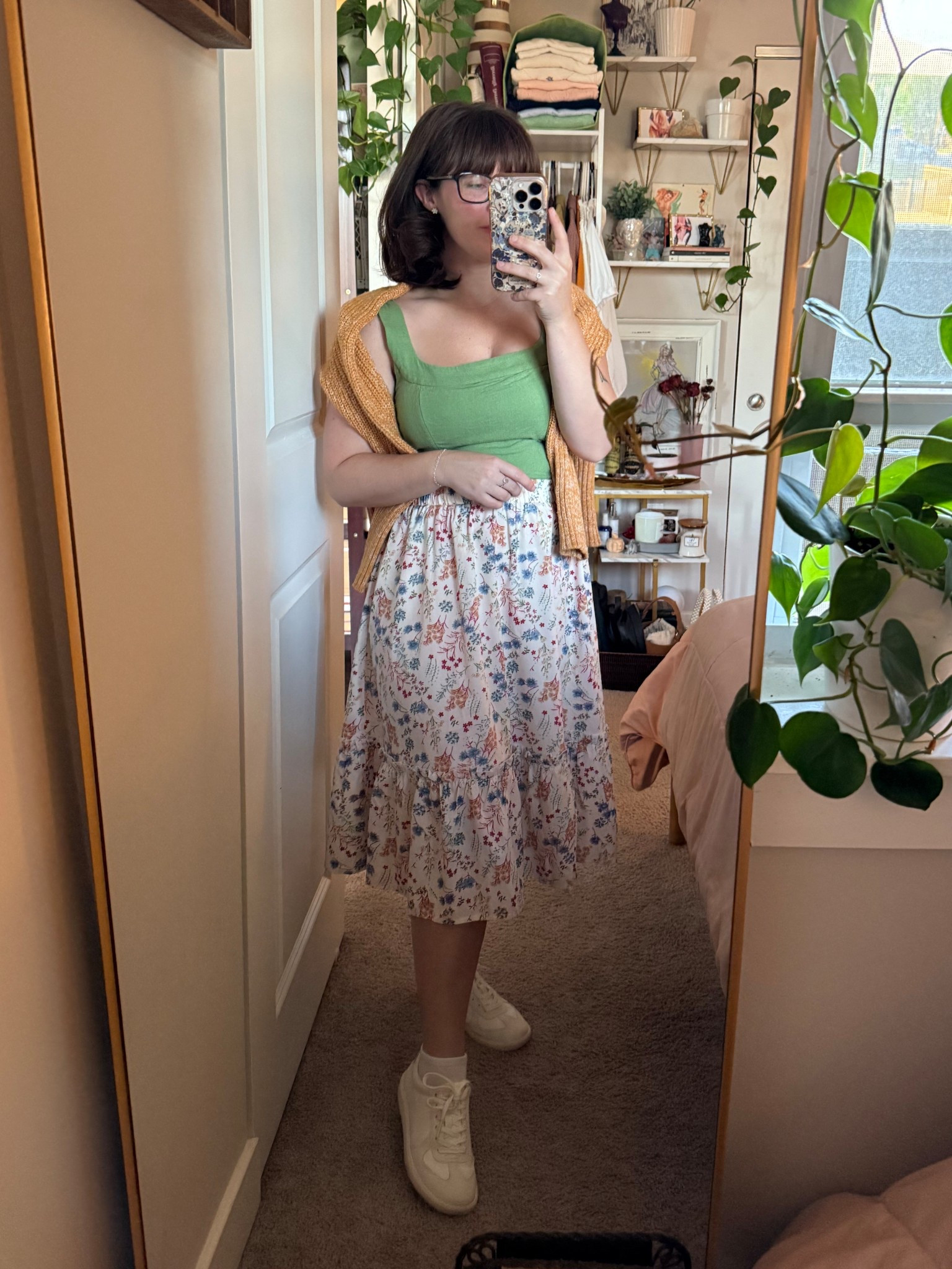 Here for the warmer weather. OOTD 4.23.25

#LTKWorkwear #LTKPetite #LTKStyleTip