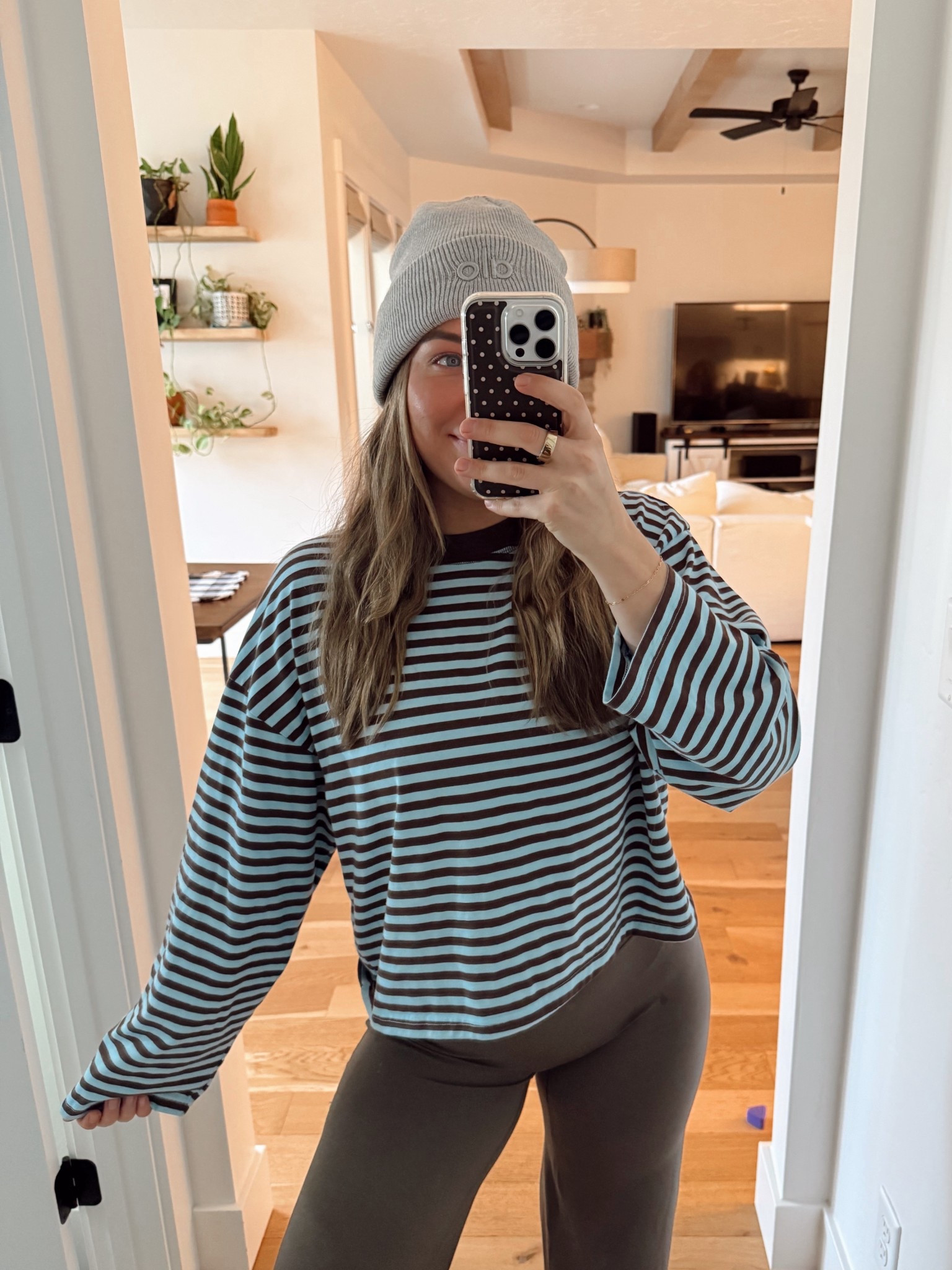 Look for less striped top! I have 2 colors now👏🏼 got a medium for a little oversized fit 

#LTKgrwm #LTKmomlife #LTKootd