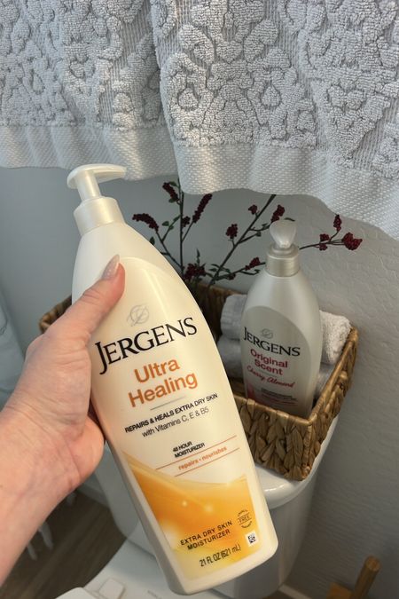 Stocking up for the dry winter! Shop for your Jergens at Target. The best lotion for rich hydration and healing your skin! 

Jergens 
Target 
Hydration 
Lotion

#LTKbeauty #LTKhome #LTKfindsunder50