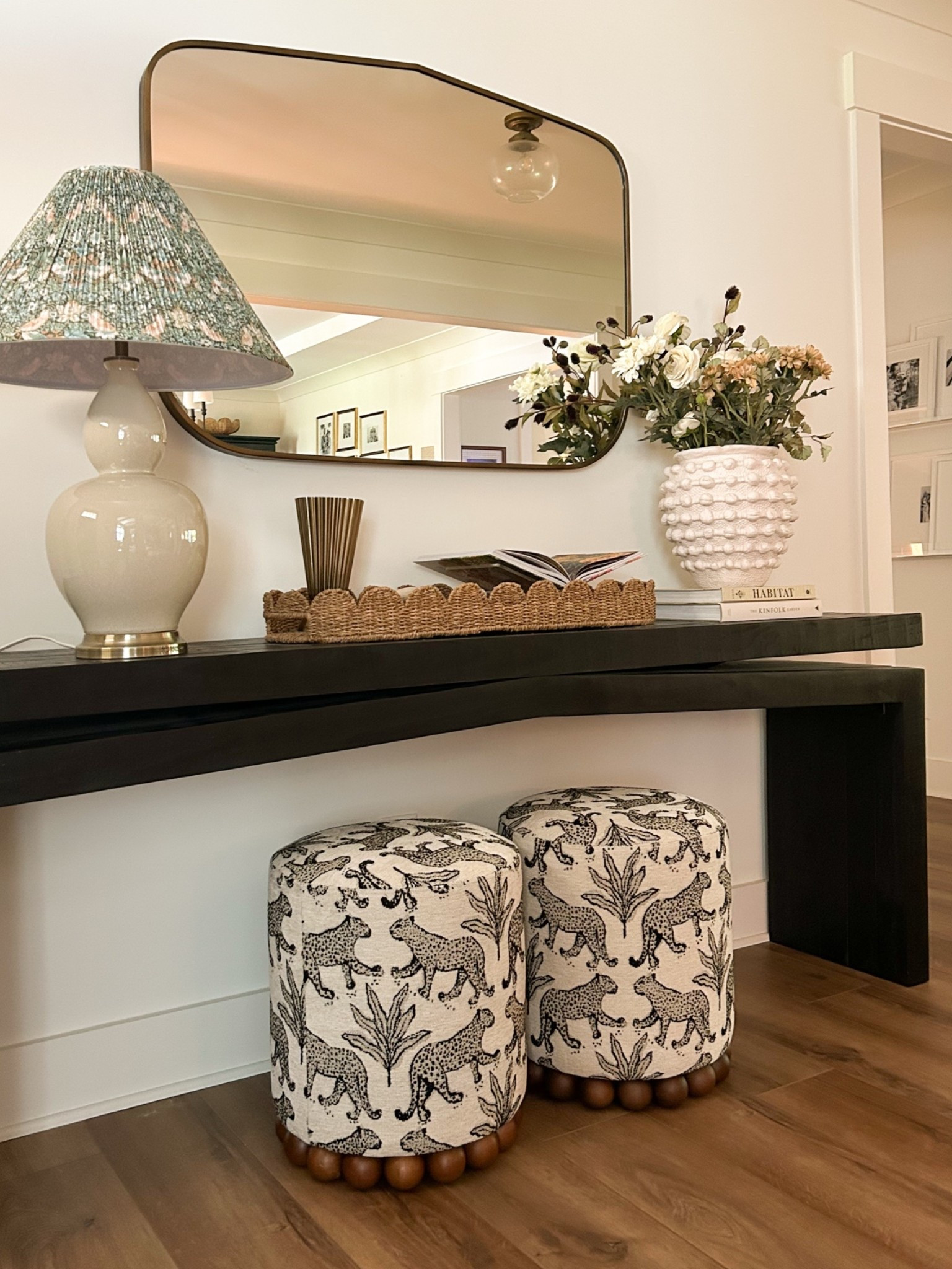 Entryway table with leopard ottomans

#LTKHome #LTKSaleAlert #LTKU