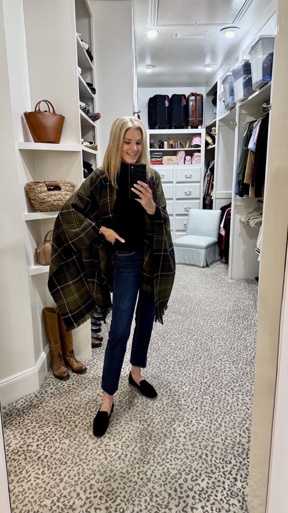 Hello fall! Love this look for cooler temps.

#LTKootd #LTKSeasonal #LTKOver40