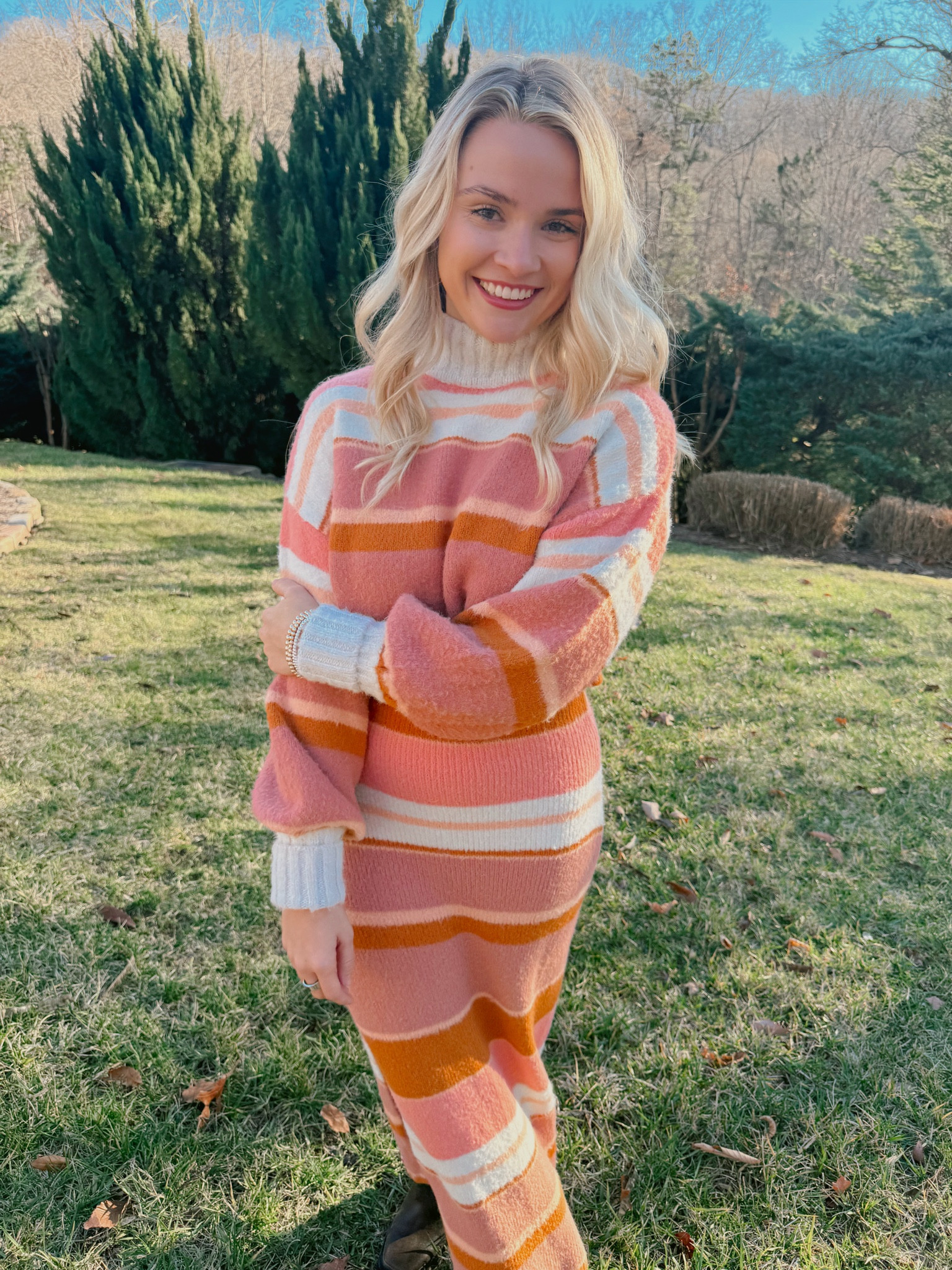 size S sweater set on G / @freepeople / soft + comfortable fabric / linked all of her makeup items

#LTKbeauty #LTKshoecrush #LTKstyletip