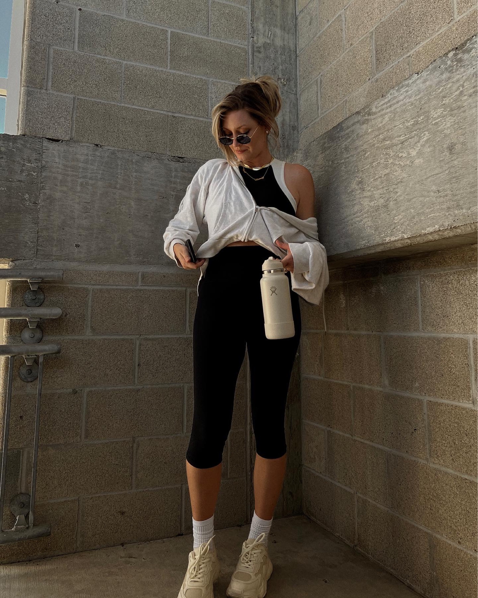 meredith blake outfit style inspo 🖤

#LTKstyletip #LTKsalealert #LTKSeasonal