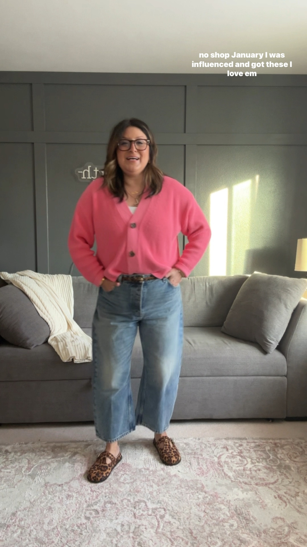 Cardigan (XL) - Macy’s
Cami (L) - Spanx
Belt (L) - Gap Factory 
Jeans (32) - Free Peopls
Clogs - Amazon

#macyspartner

#LTKOver40 #LTKSeasonal #LTKMidsize