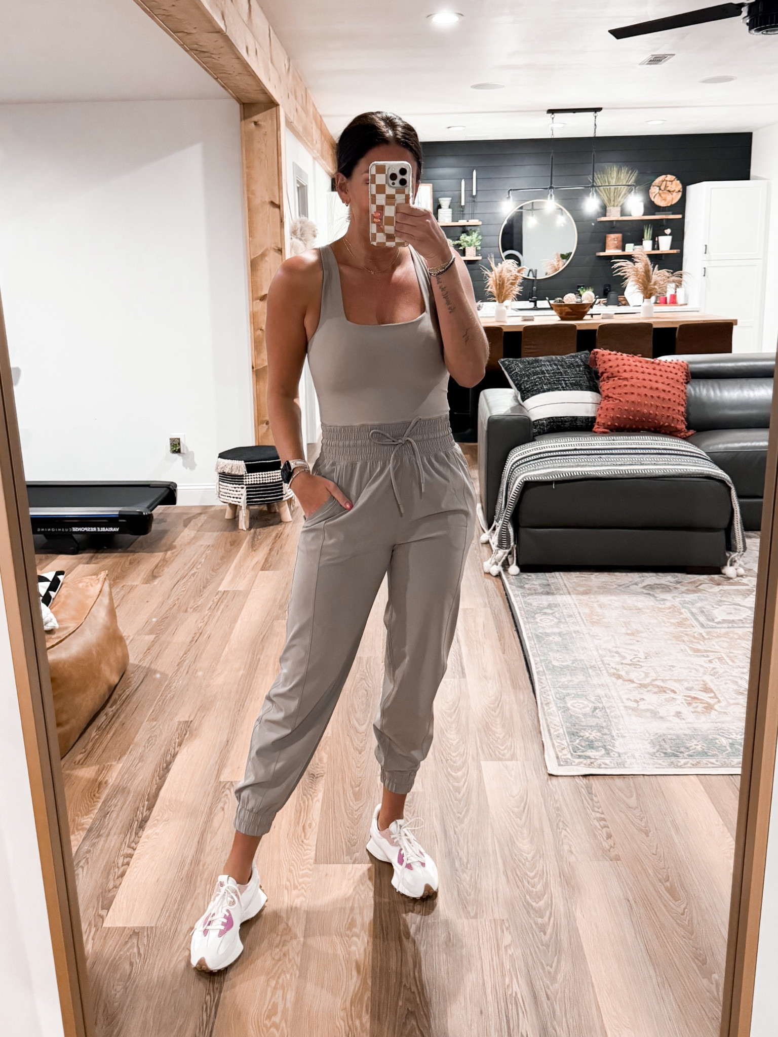 One of my absolute favorite sales of the year! All YPB is 30% off plus you can use code YPBAF for an additional 20% off! #abercrombiepartner
 
Comment SALE and I will send you a direct link to each look! @abercrombie

Jumper-small

#LTKfindsunder50 #LTKstyletip #LTKsalealert