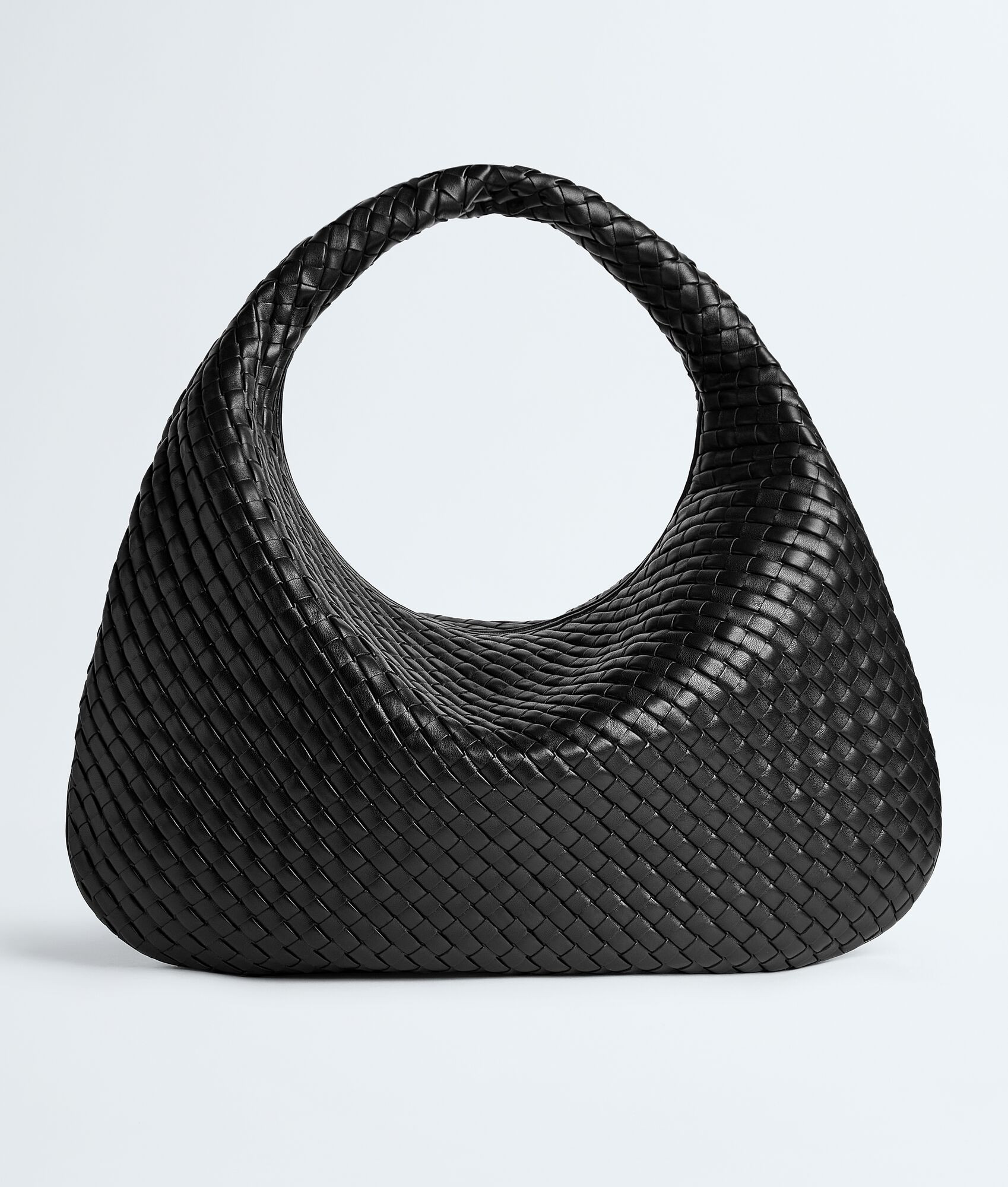 Women's Maxi Veneta in Black | Bottega Veneta US | Bottega Veneta